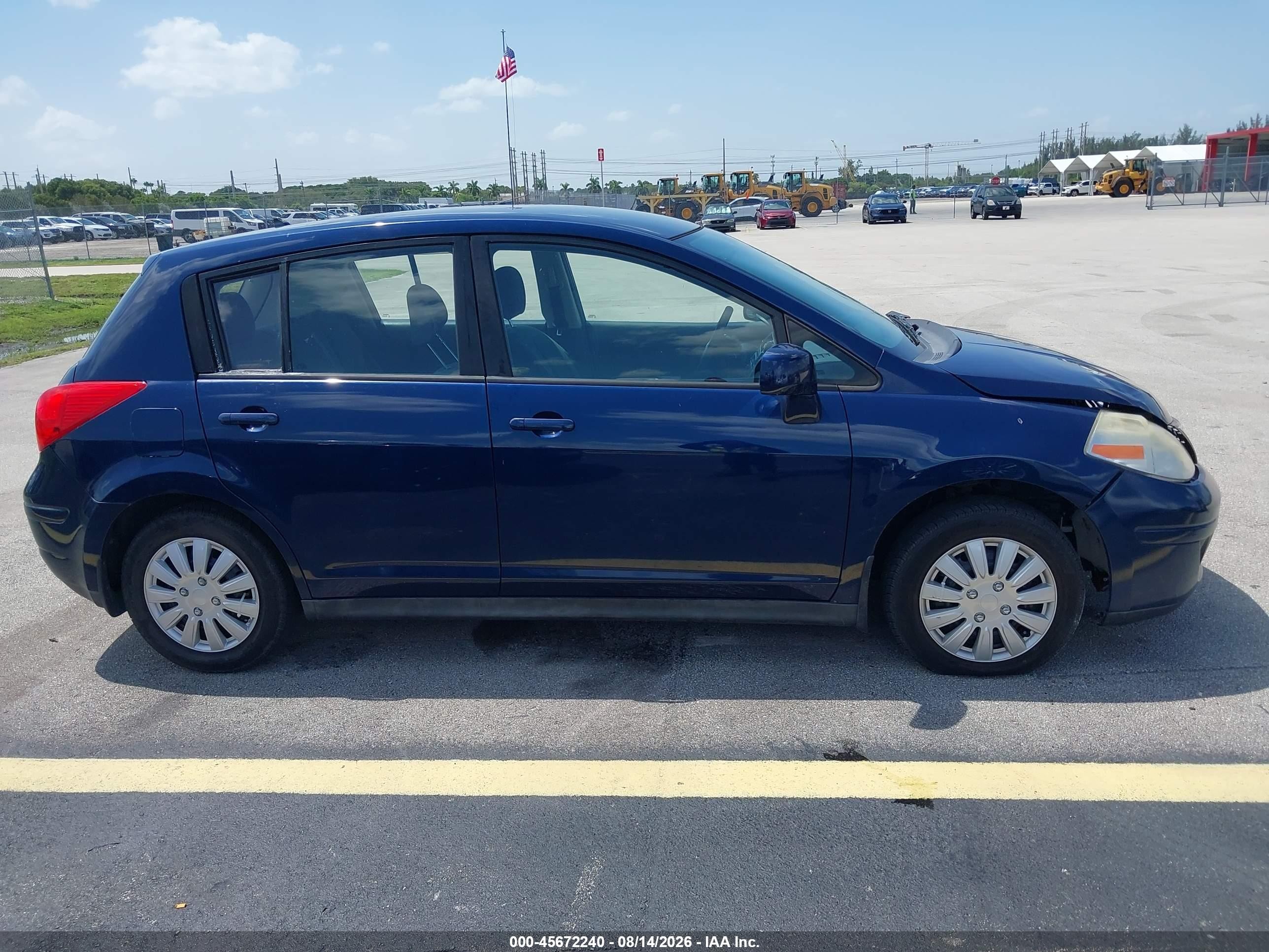 2012 Nissan Versa 1.8 S Blue vin: 3N1BC1CP6CK229684