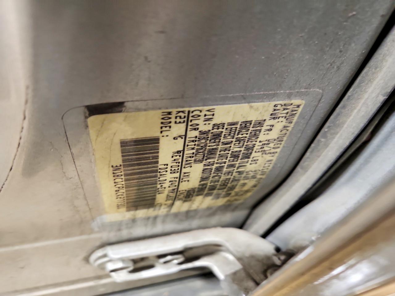 2012 Nissan Versa 1.8 S Silver vin: 3N1BC1CP6CK277301