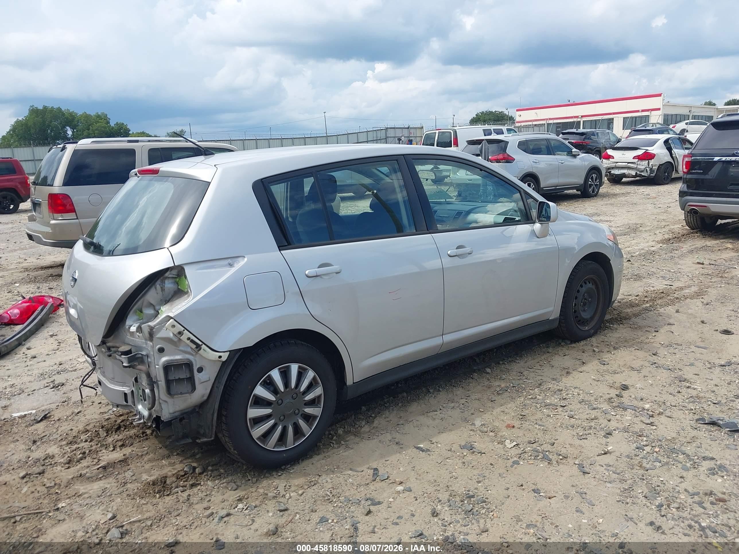 2012 Nissan Versa 1.8 S Серебряный vin: 3N1BC1CP6CK814443