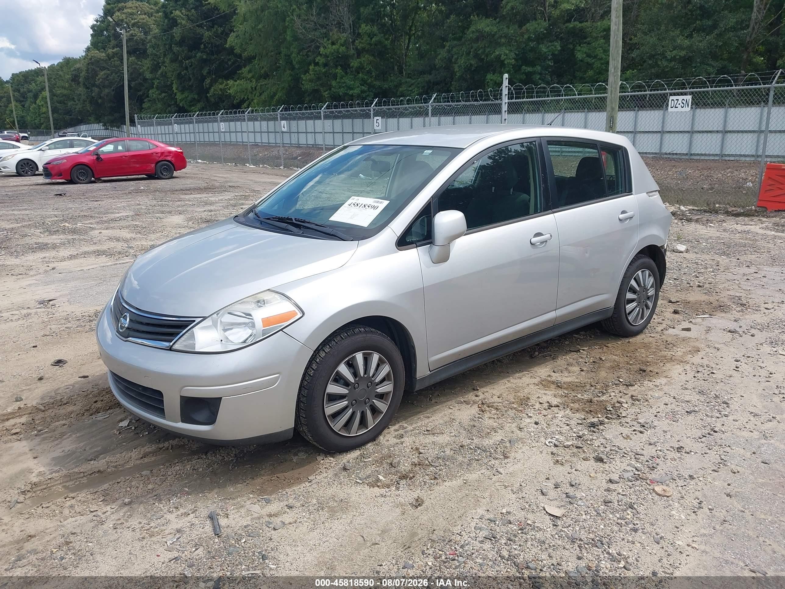 2012 Nissan Versa 1.8 S Серебряный vin: 3N1BC1CP6CK814443