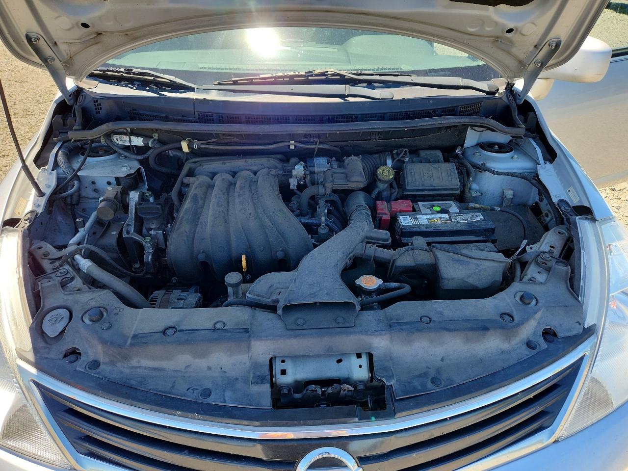 2012 Nissan Versa 1.8 S Silver vin: 3N1BC1CP6CK815415