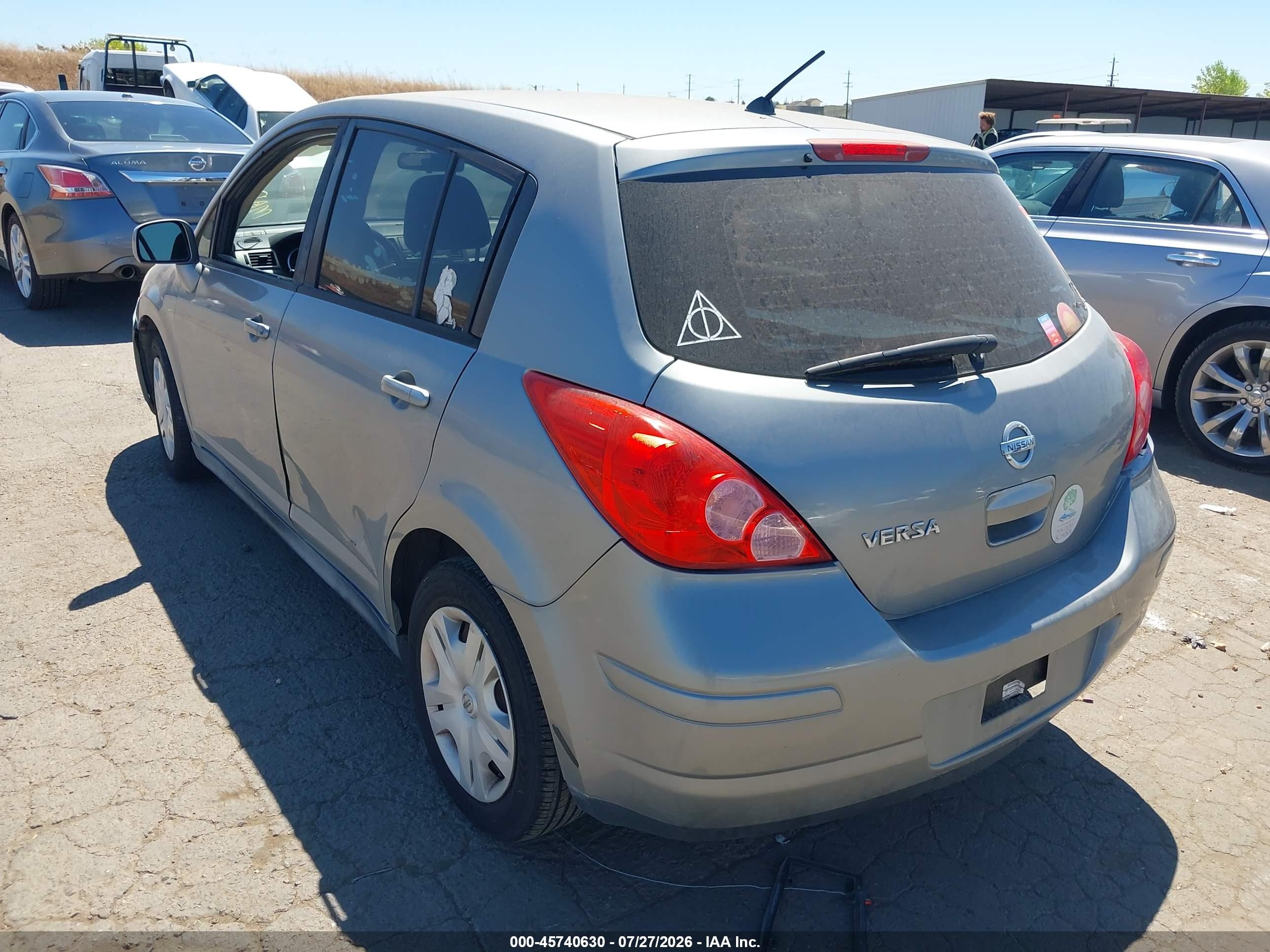 2010 Nissan Versa 1.8s Gray vin: 3N1BC1CP7AL373025