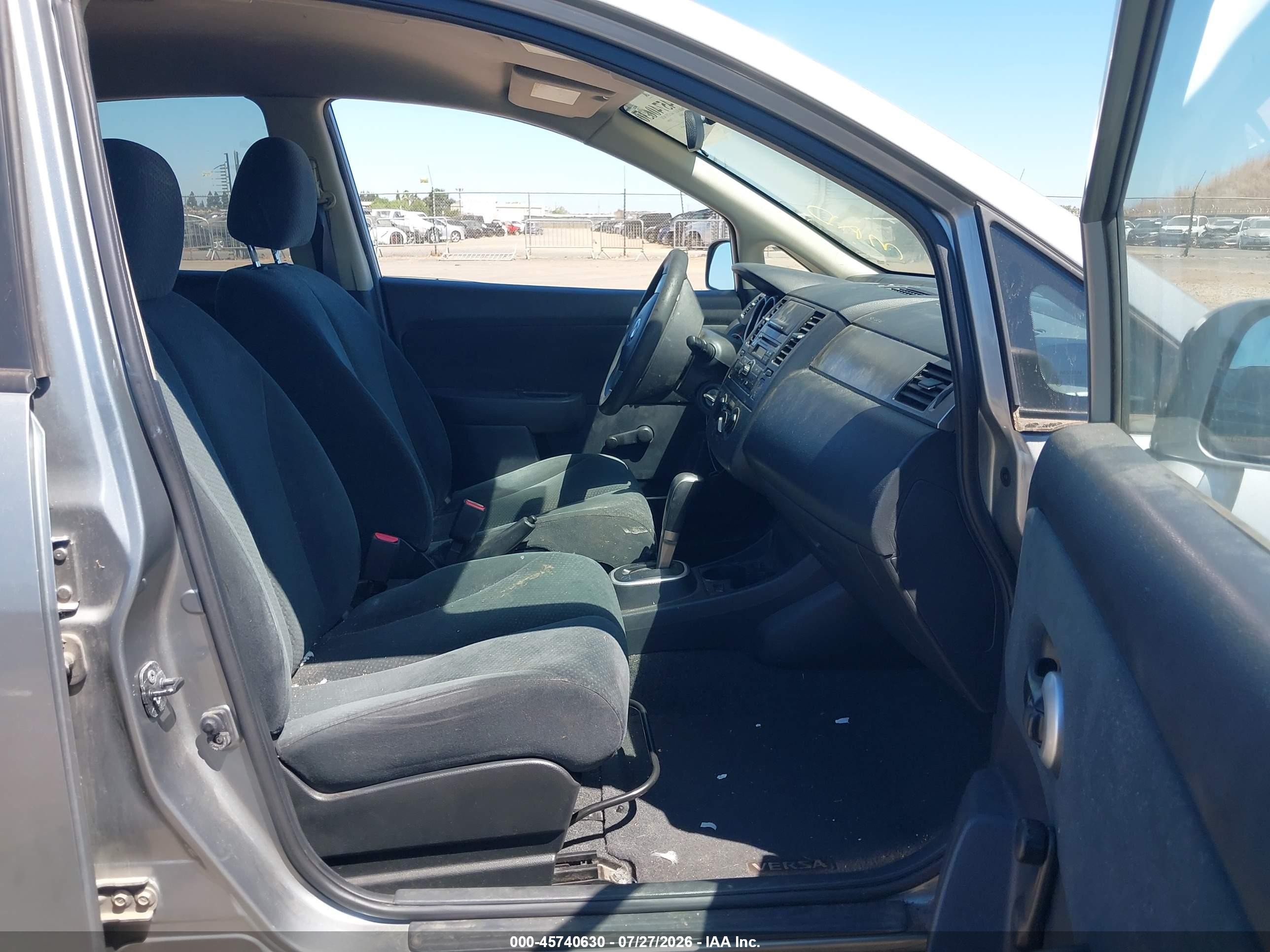 2010 Nissan Versa 1.8s Gray vin: 3N1BC1CP7AL373025