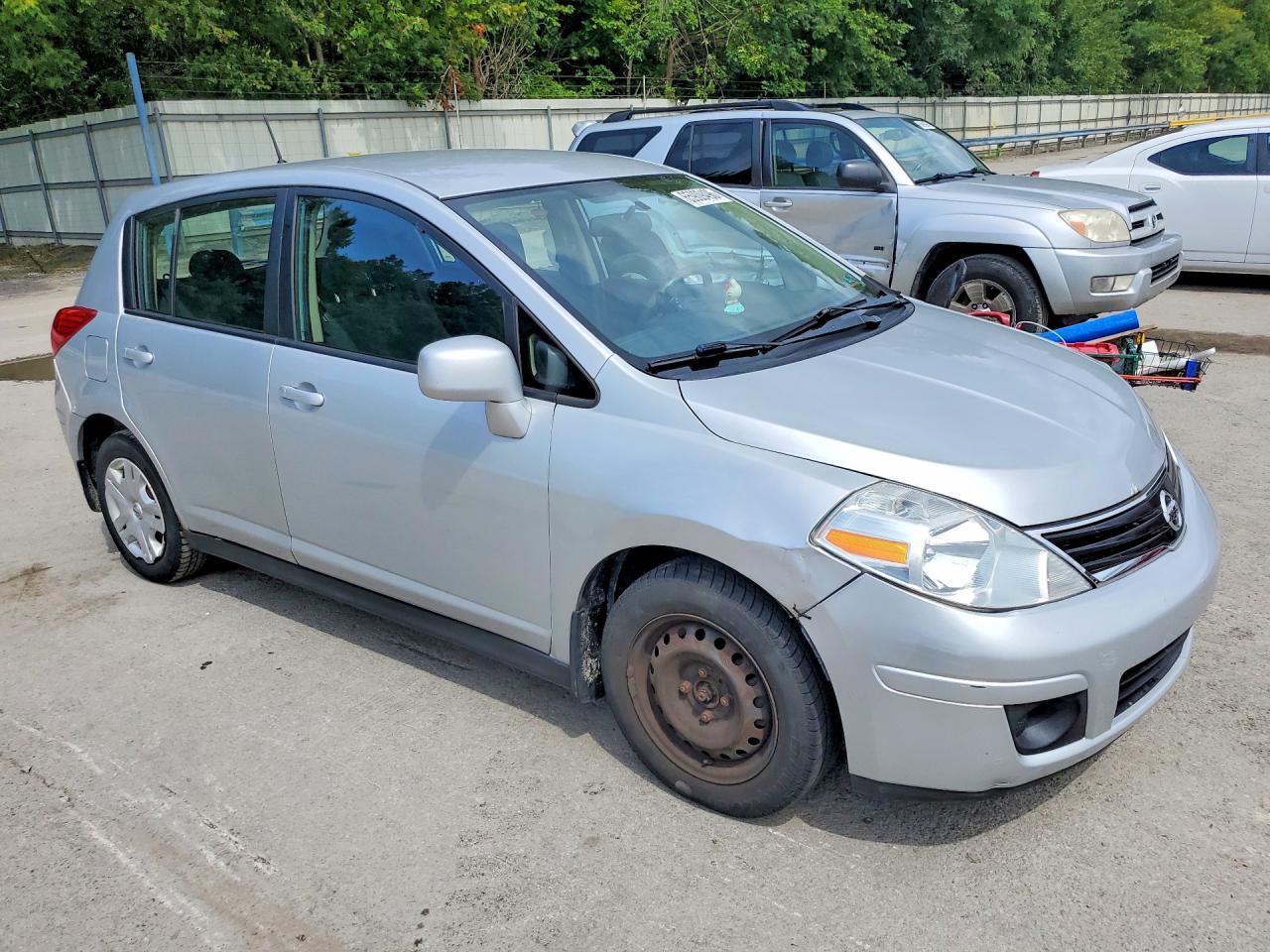 2010 Nissan Versa 1.8 S Gray vin: 3N1BC1CP7AL374319