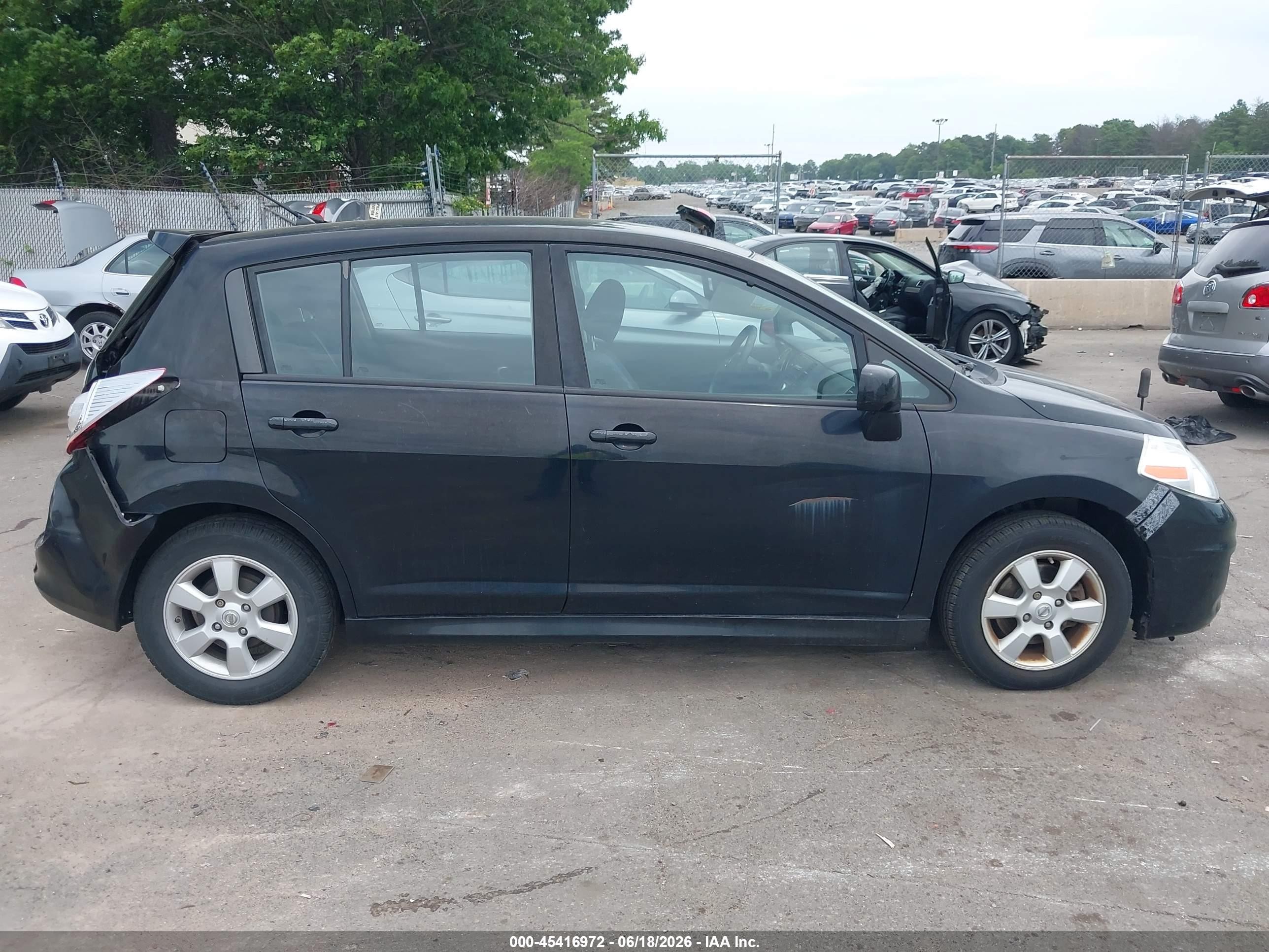 2010 Nissan Versa 1.8sl Black vin: 3N1BC1CP7AL376314