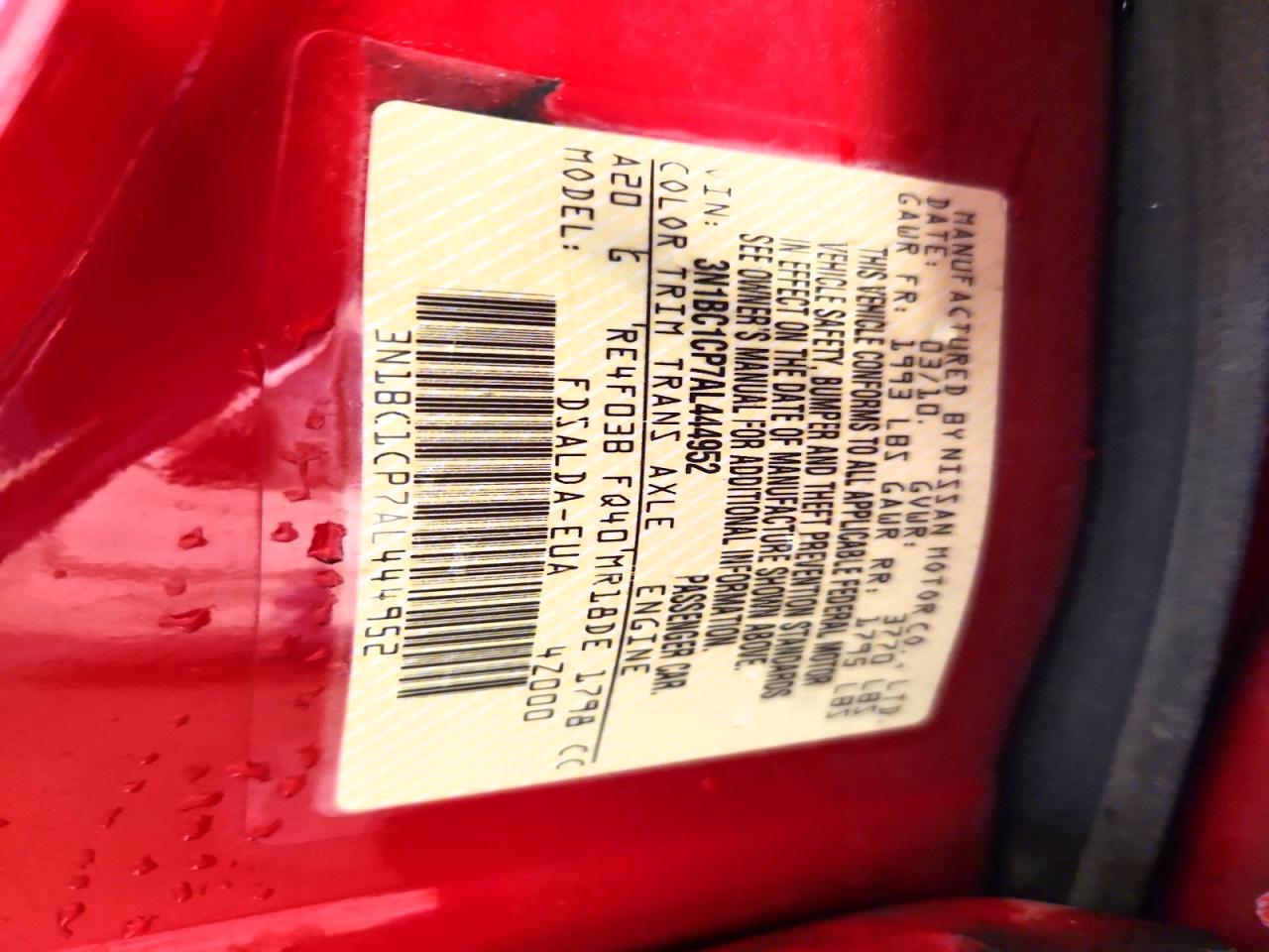 2010 Nissan Versa 1.8 S Red vin: 3N1BC1CP7AL444952