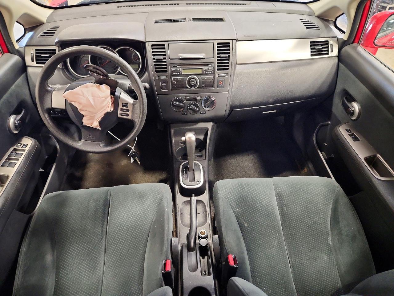 2010 Nissan Versa 1.8 S Red vin: 3N1BC1CP7AL444952