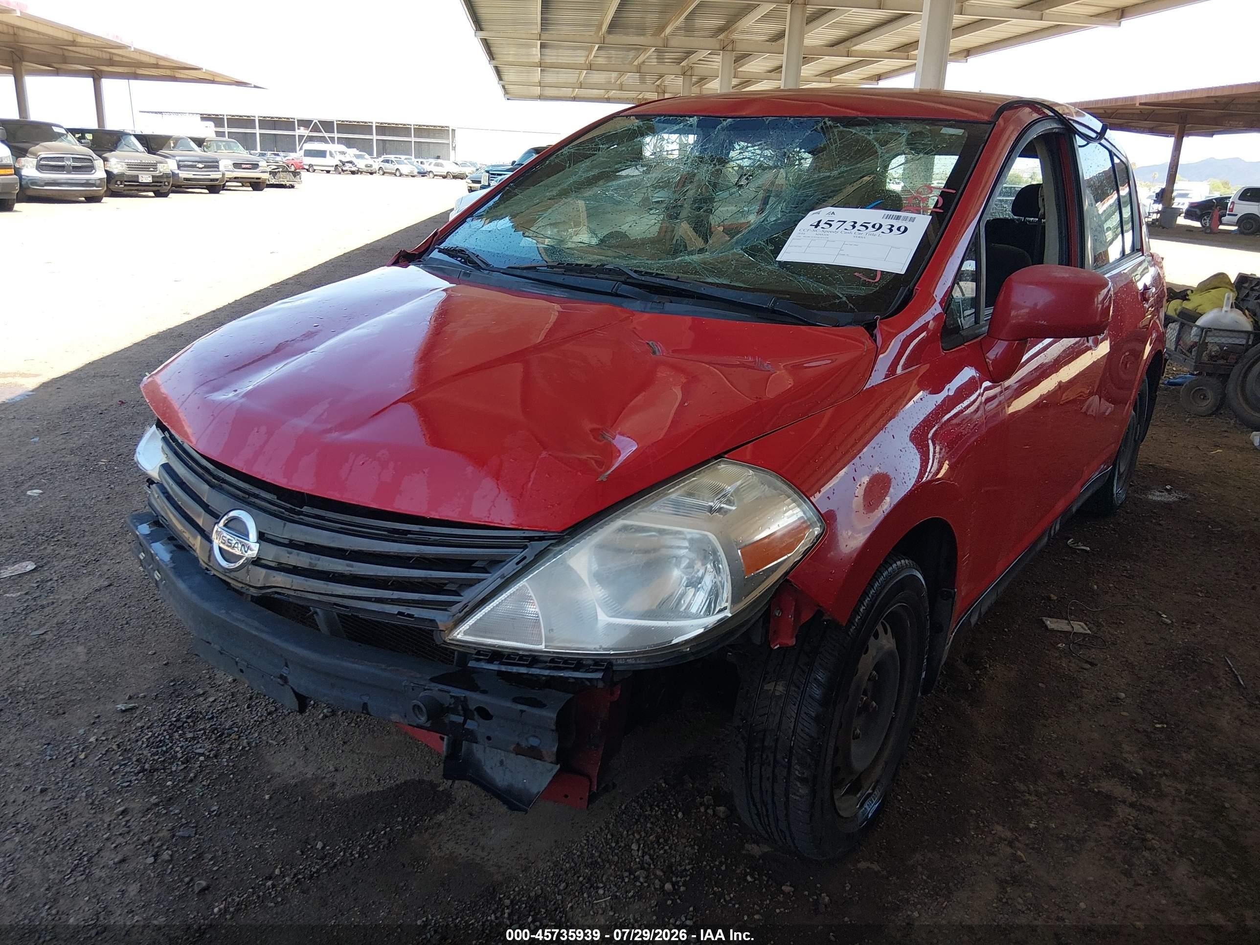 2010 Nissan Versa 1.8s Красный vin: 3N1BC1CP7AL455370