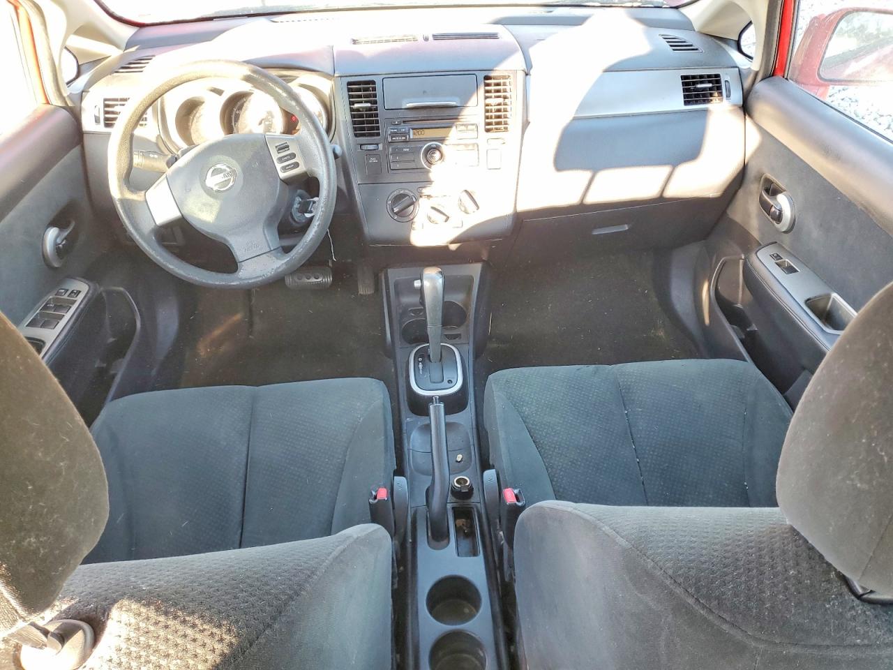 2010 Nissan Versa S Red vin: 3N1BC1CP7AL463369