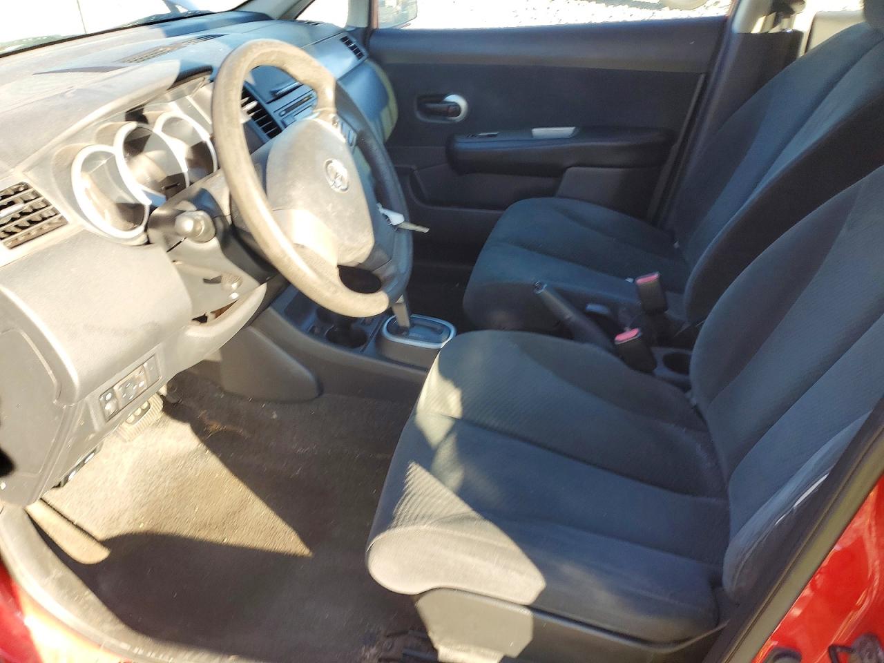 2010 Nissan Versa S Red vin: 3N1BC1CP7AL463369