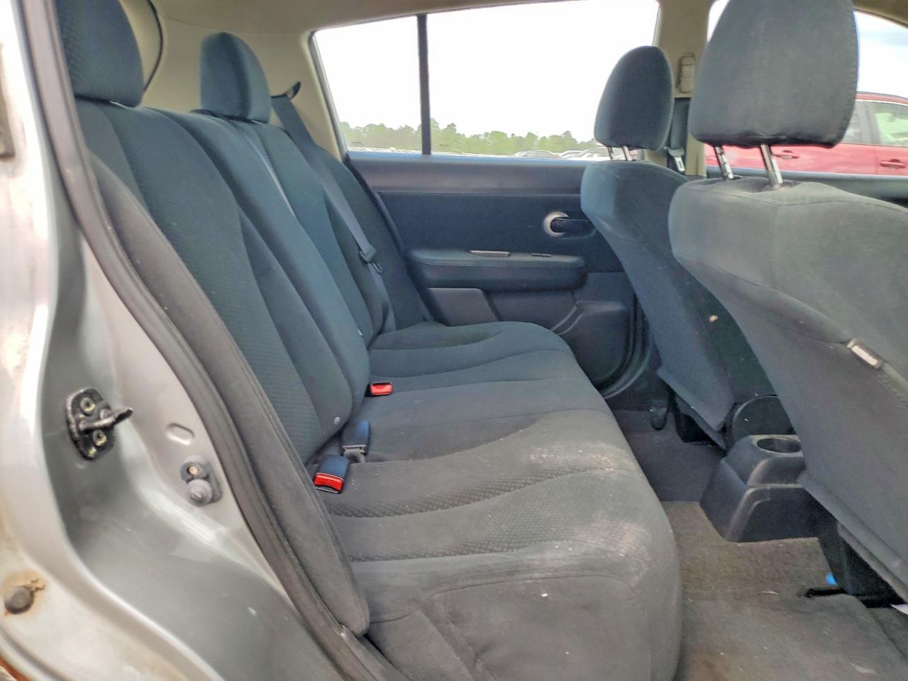2011 Nissan Versa 1.8 S Gray vin: 3N1BC1CP7BL388240