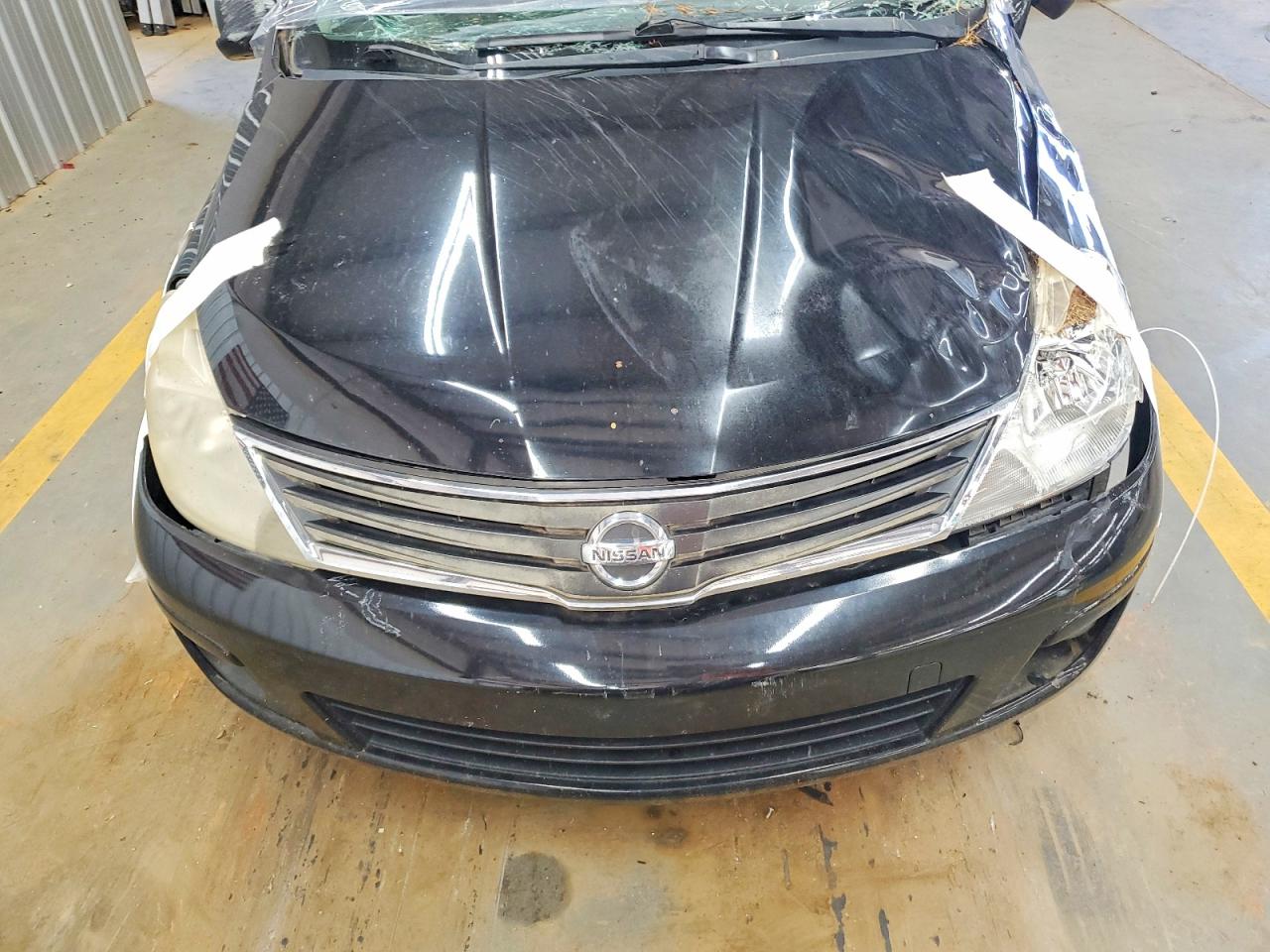 2011 Nissan Versa 1.8 S Черный vin: 3N1BC1CP7BL403089