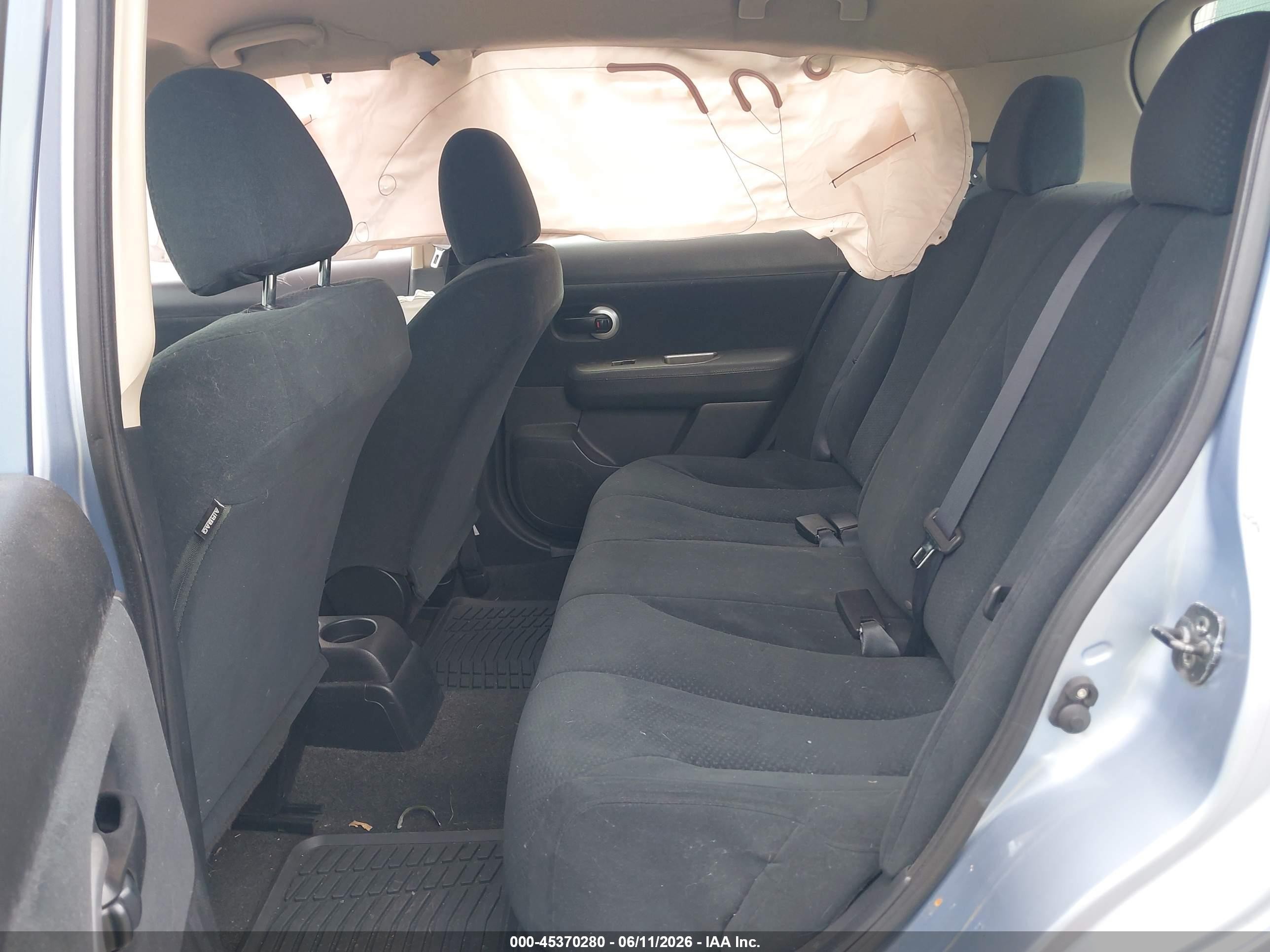 2011 Nissan Versa 1.8s Blue vin: 3N1BC1CP7BL439381