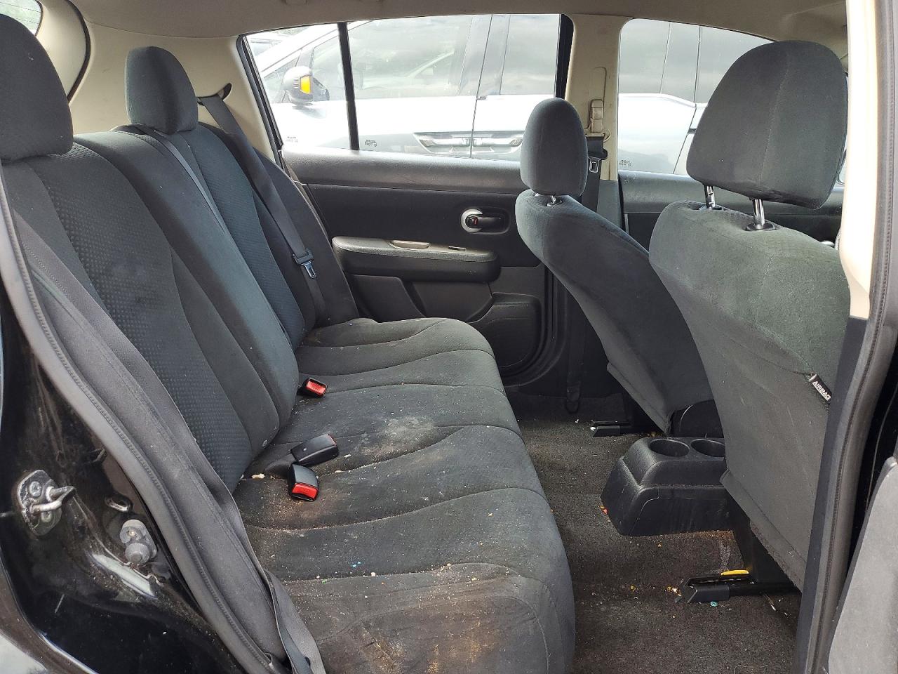 2011 Nissan Versa 1.8 S Черный vin: 3N1BC1CP7BL479461