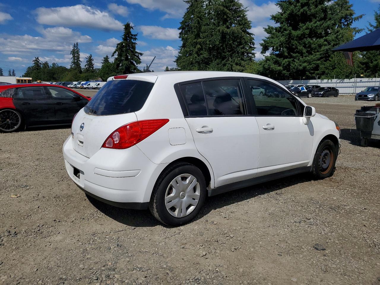 2011 Nissan Versa S/sl Белый vin: 3N1BC1CP7BL498950
