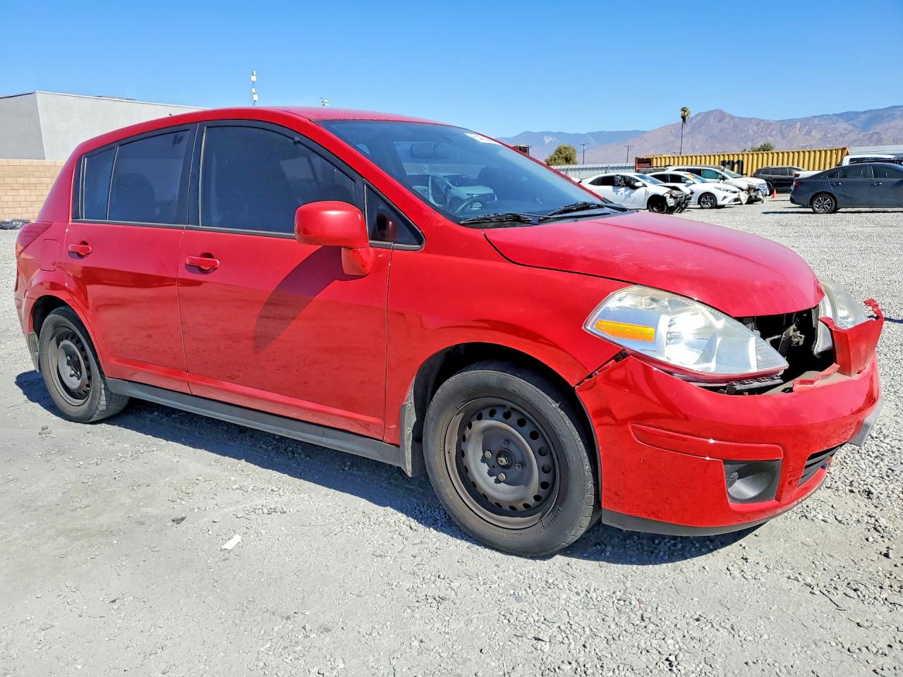 2011 Nissan Versa 1.8 S Red vin: 3N1BC1CP7BL503287