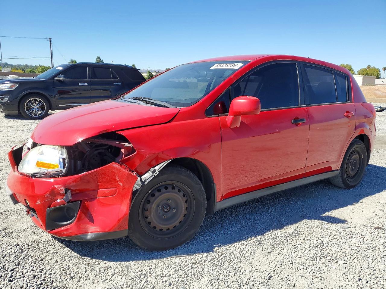 2011 Nissan Versa 1.8 S Red vin: 3N1BC1CP7BL503287