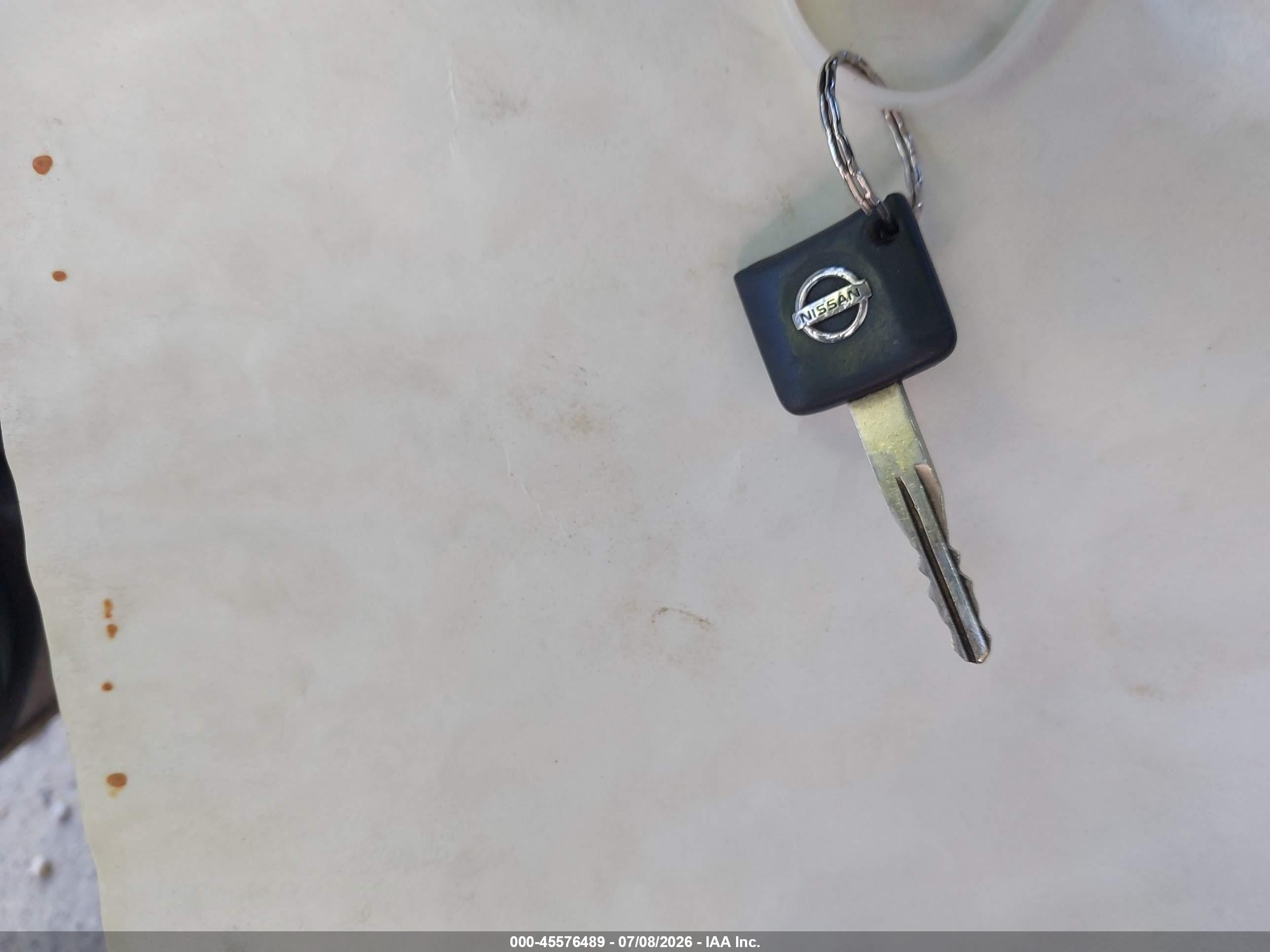 2011 Nissan Versa 1.8s Серый vin: 3N1BC1CP7BL504441