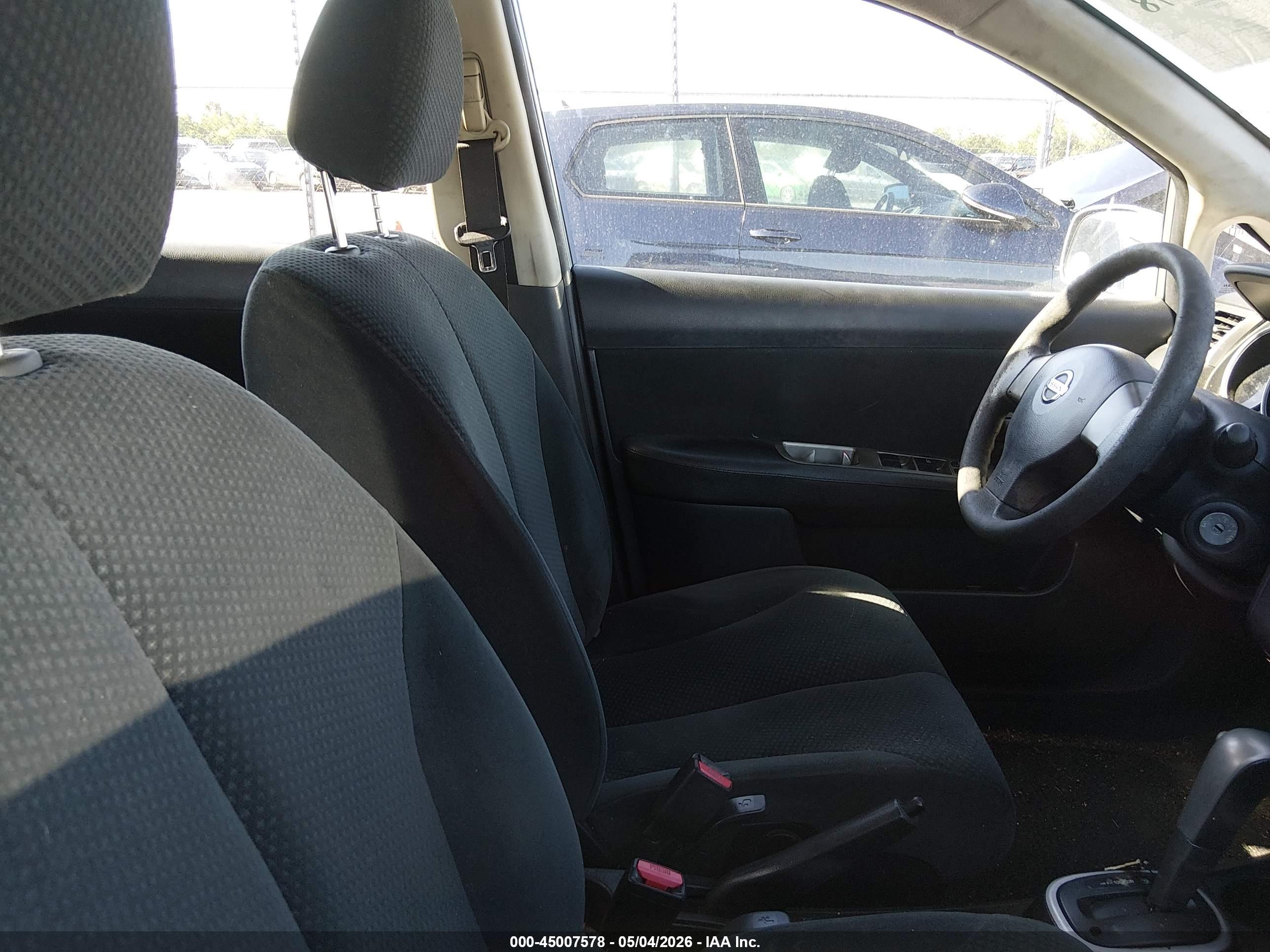2011 Nissan Versa 1.8s Gray vin: 3N1BC1CP7BL517819