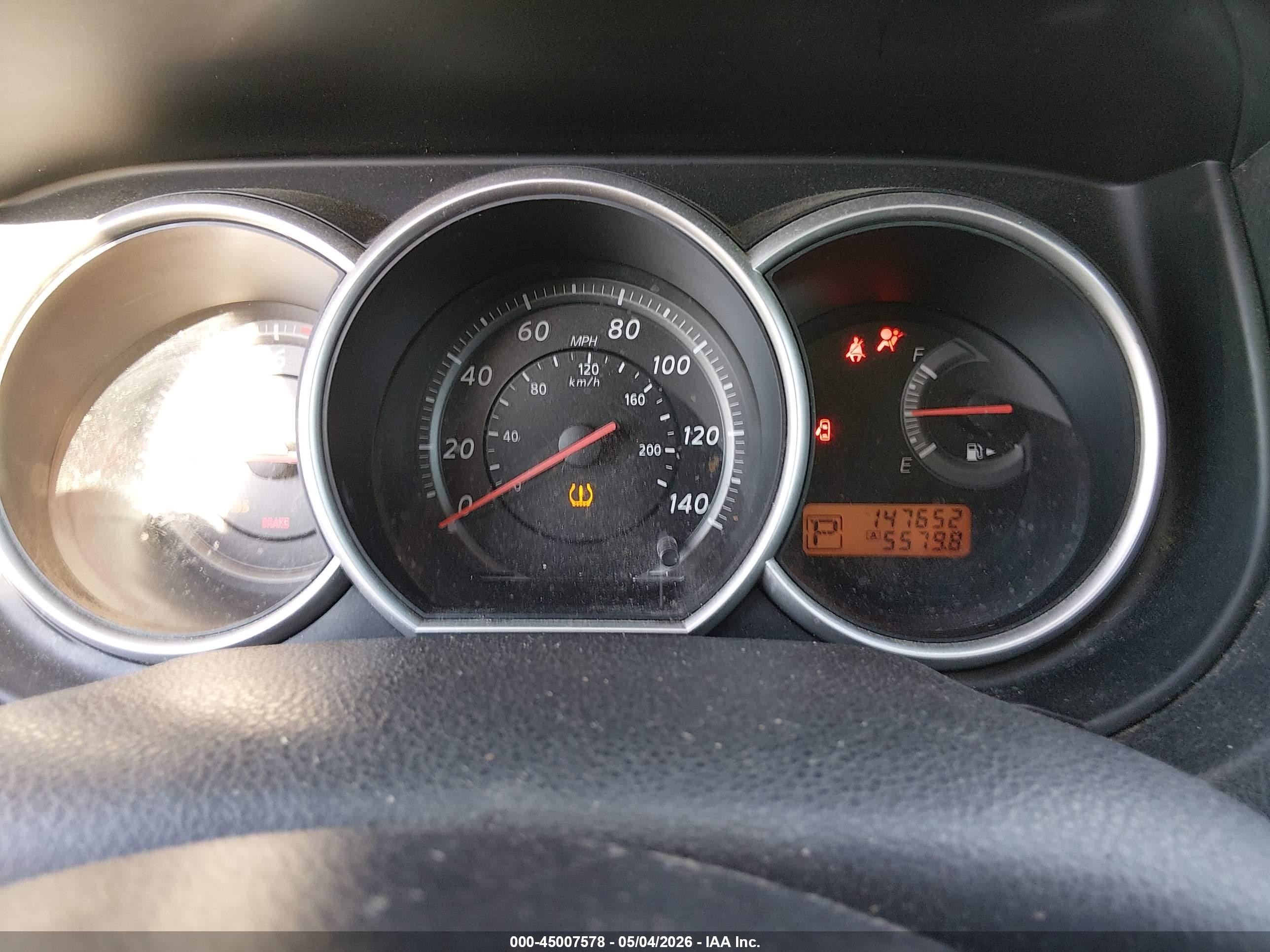 2011 Nissan Versa 1.8s Gray vin: 3N1BC1CP7BL517819