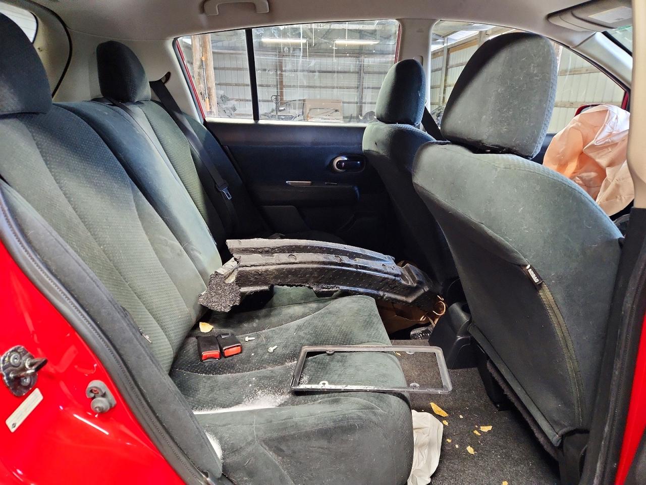 2012 Nissan Versa S Red vin: 3N1BC1CP7CK216572