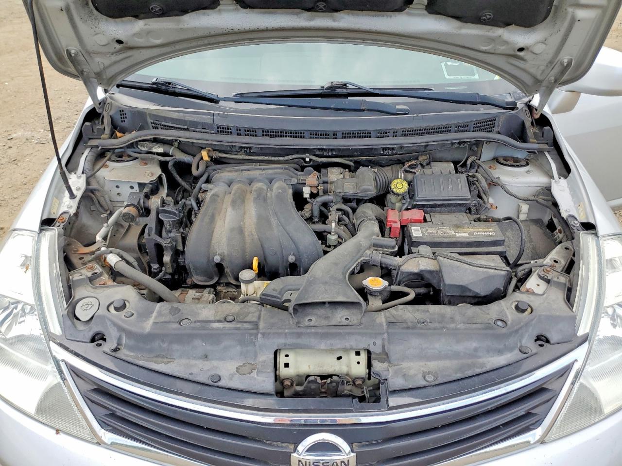 2012 Nissan Versa 1.8 S Silver vin: 3N1BC1CP7CK272348