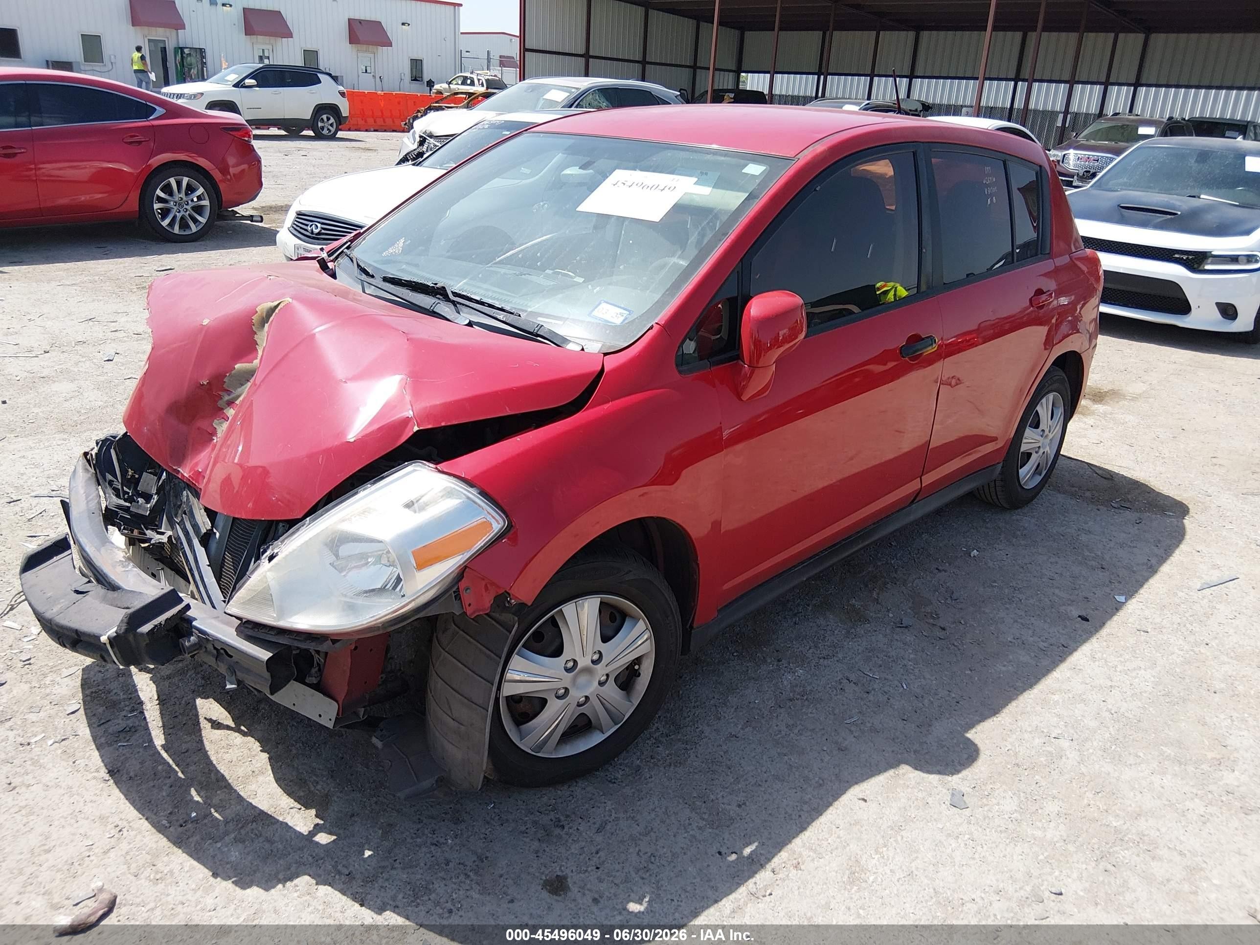 2012 Nissan Versa 1.8 S Red vin: 3N1BC1CP7CK813012