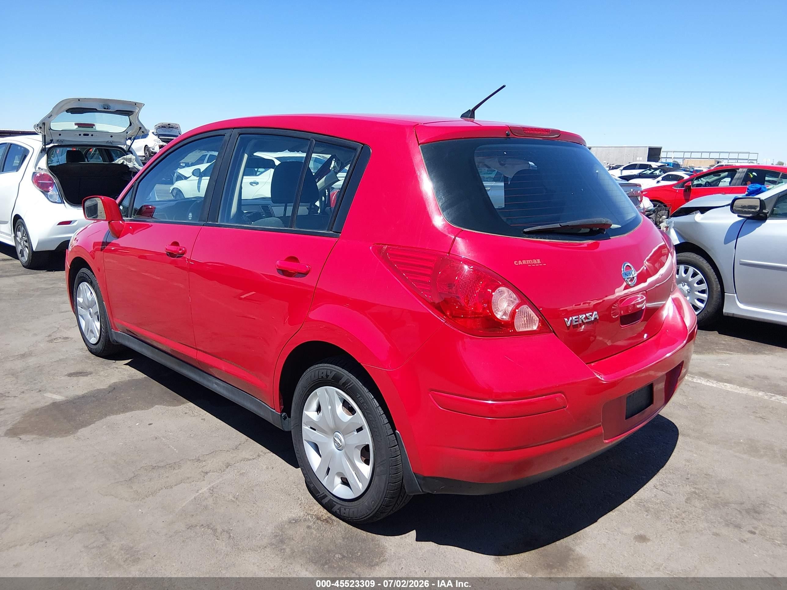 2012 Nissan Versa 1.8 S Red vin: 3N1BC1CP7CL369253