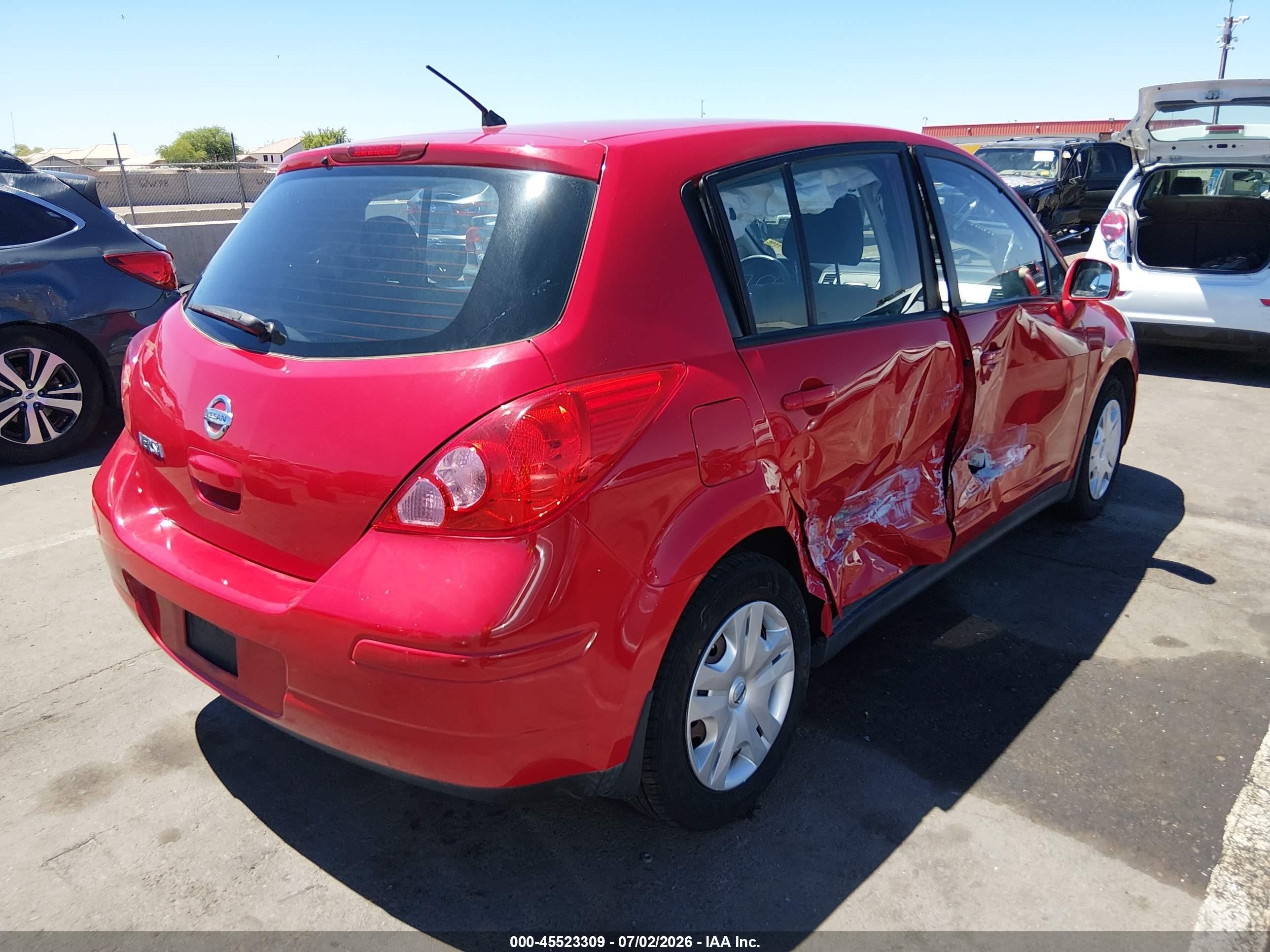 2012 Nissan Versa 1.8 S Red vin: 3N1BC1CP7CL369253