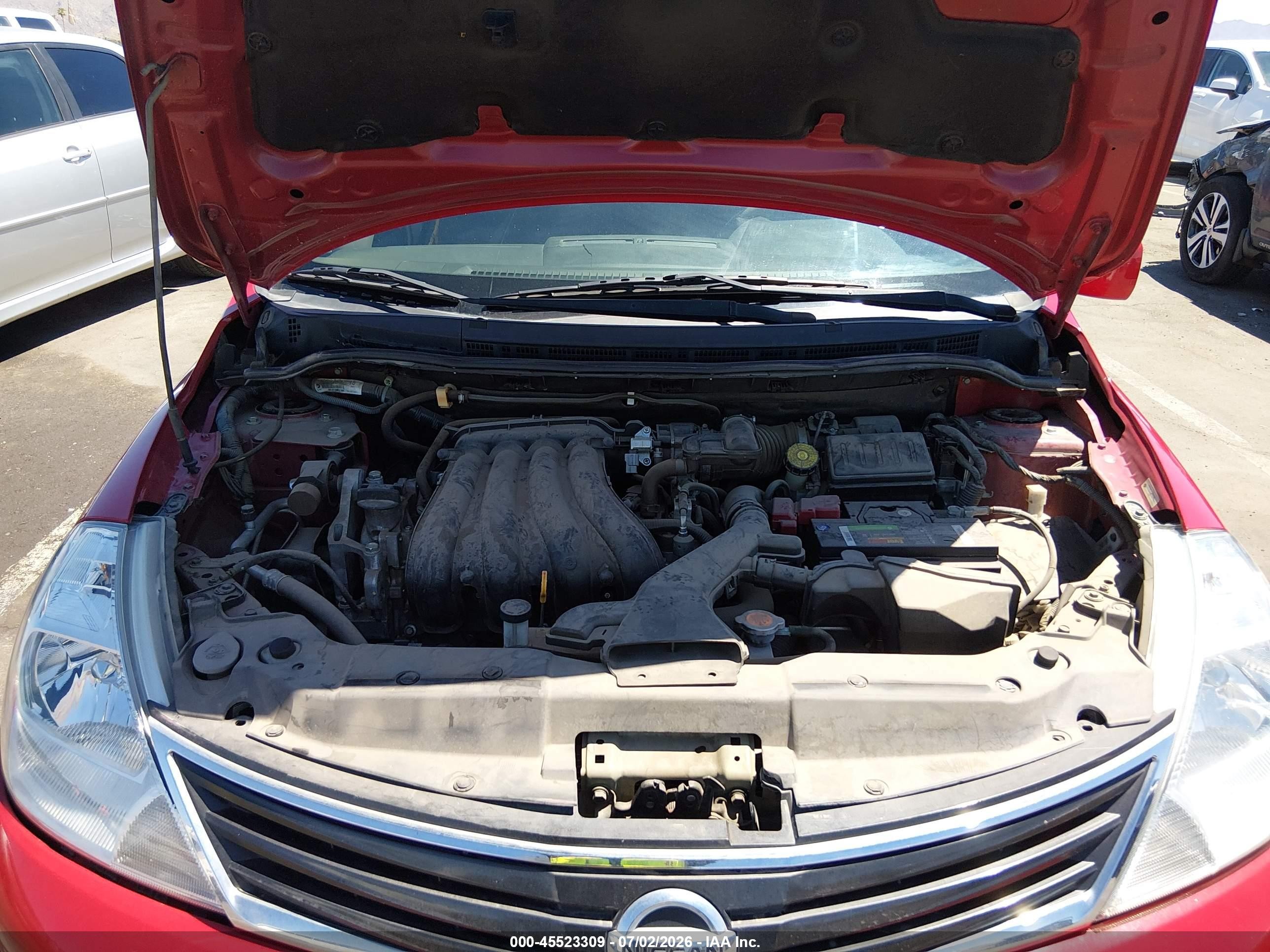 2012 Nissan Versa 1.8 S Red vin: 3N1BC1CP7CL369253