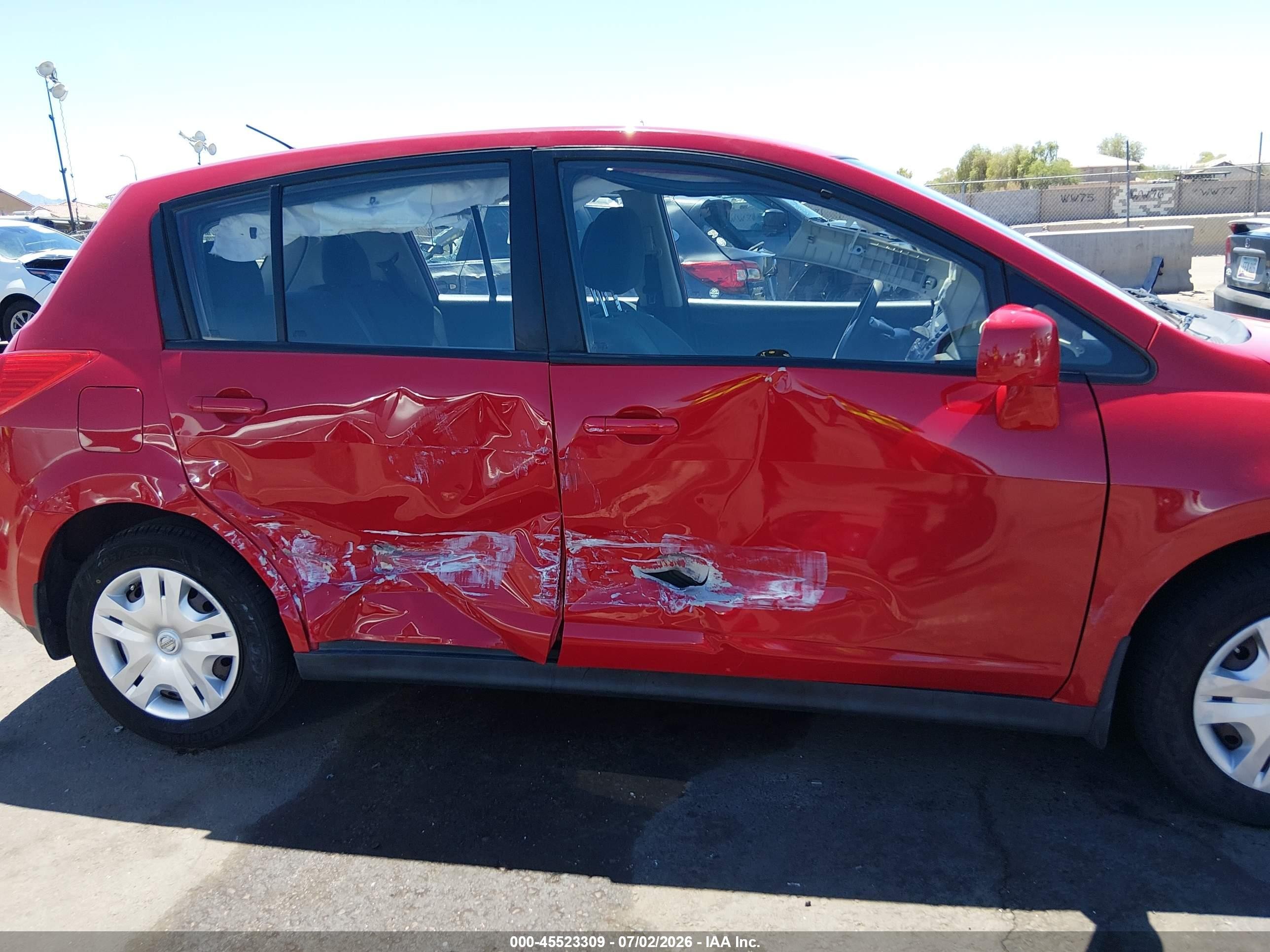 2012 Nissan Versa 1.8 S Red vin: 3N1BC1CP7CL369253
