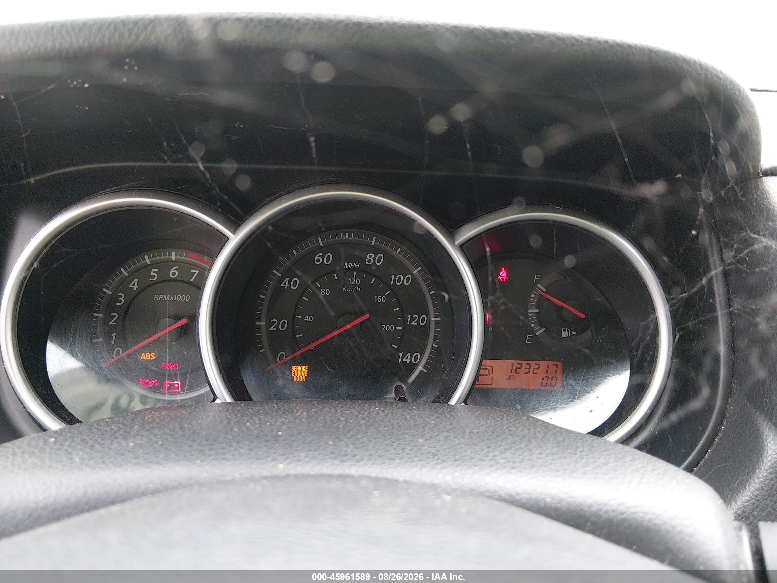2010 Nissan Versa 1.8s Черный vin: 3N1BC1CP8AL400068