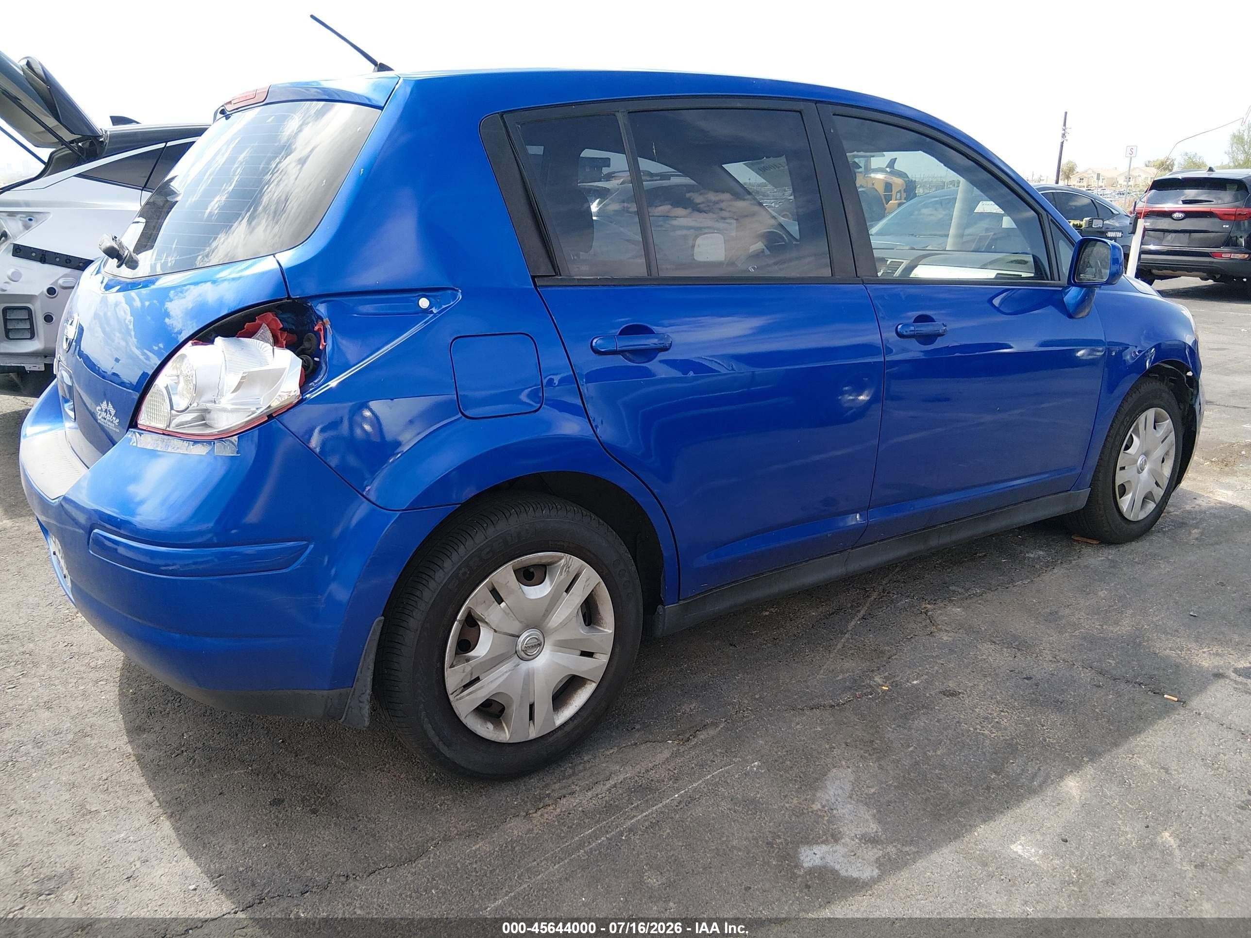 2010 Nissan Versa 1.8s Blue vin: 3N1BC1CP8AL419297