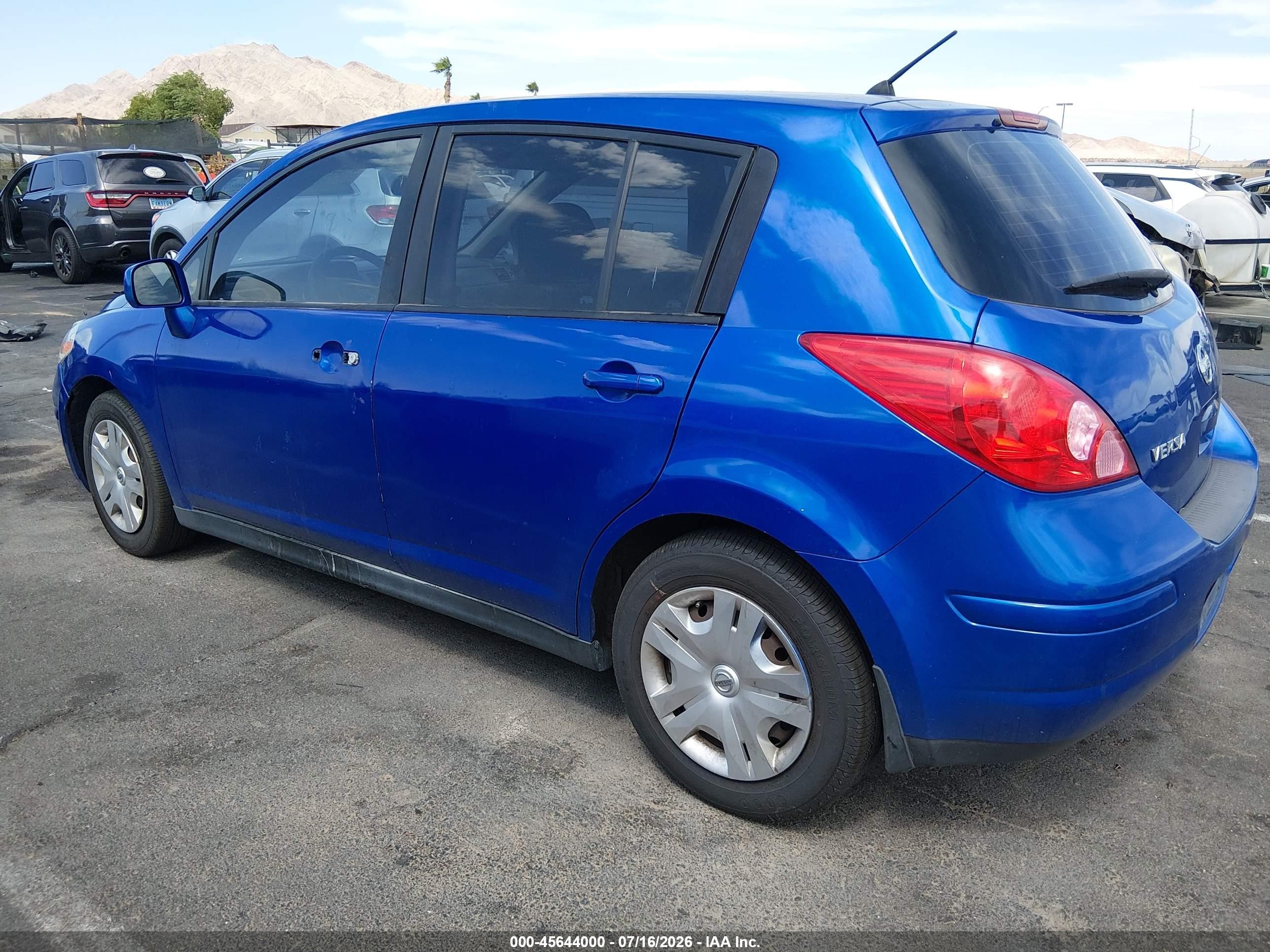 2010 Nissan Versa 1.8s Blue vin: 3N1BC1CP8AL419297