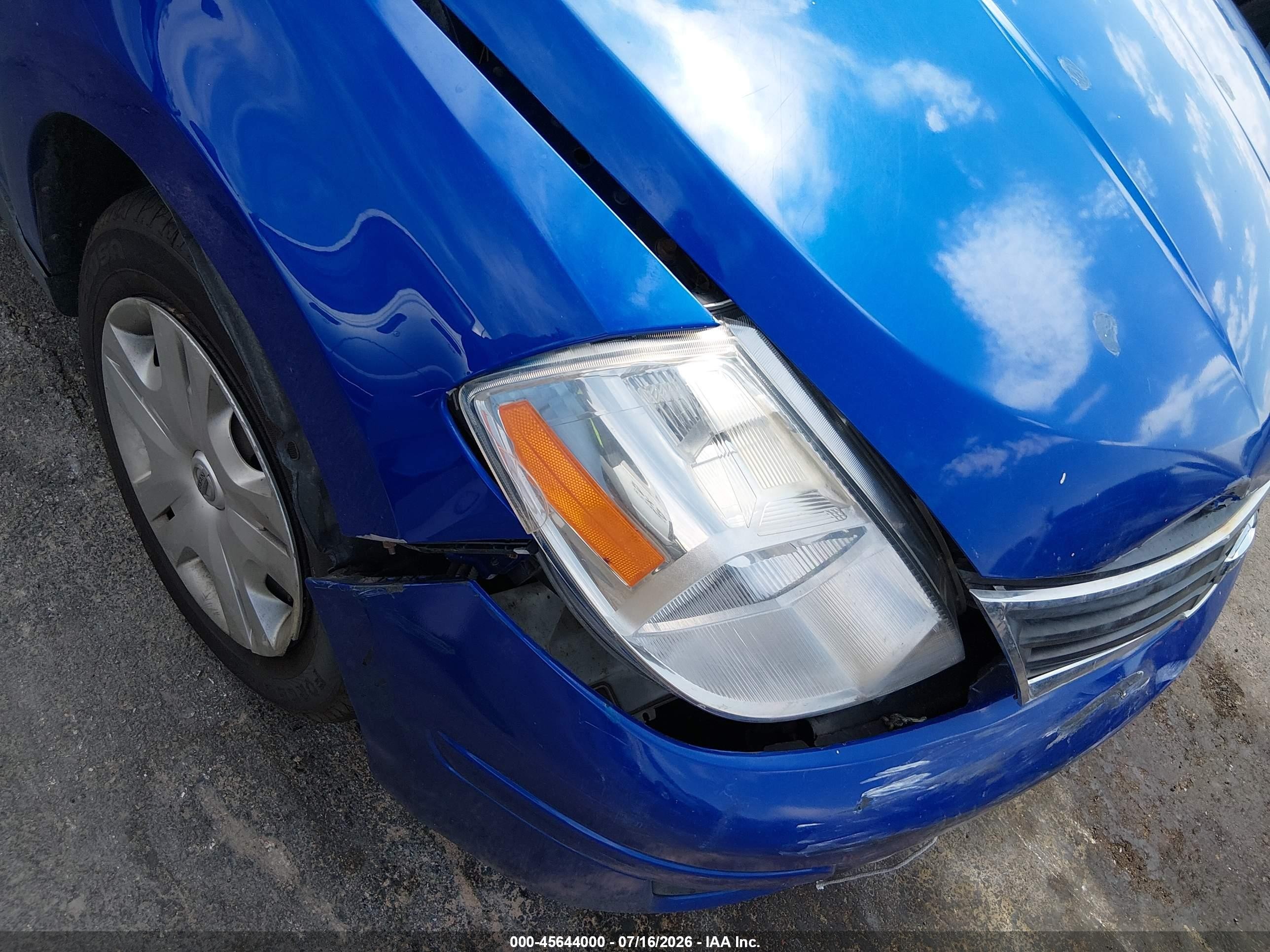 2010 Nissan Versa 1.8s Blue vin: 3N1BC1CP8AL419297