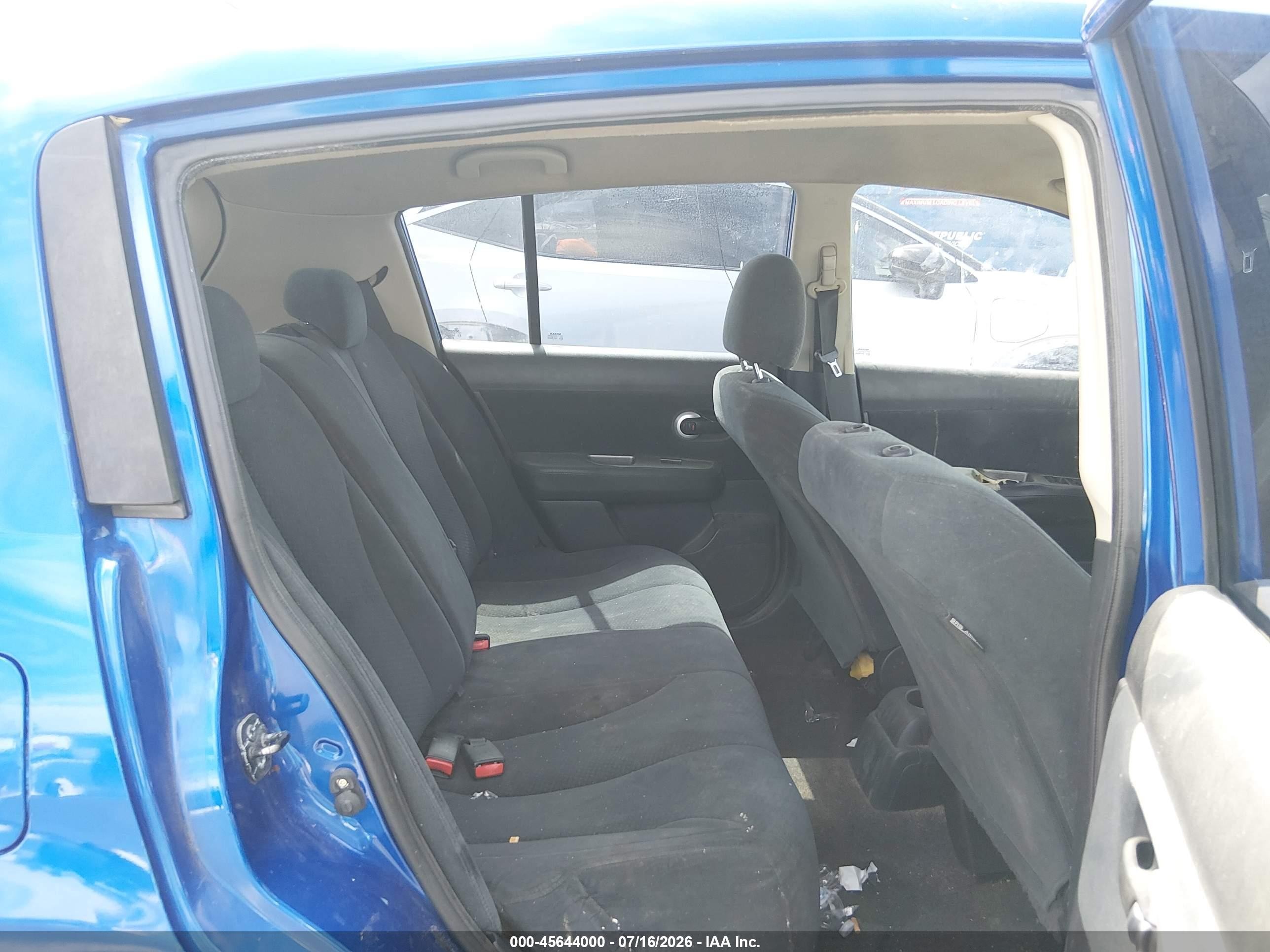 2010 Nissan Versa 1.8s Blue vin: 3N1BC1CP8AL419297