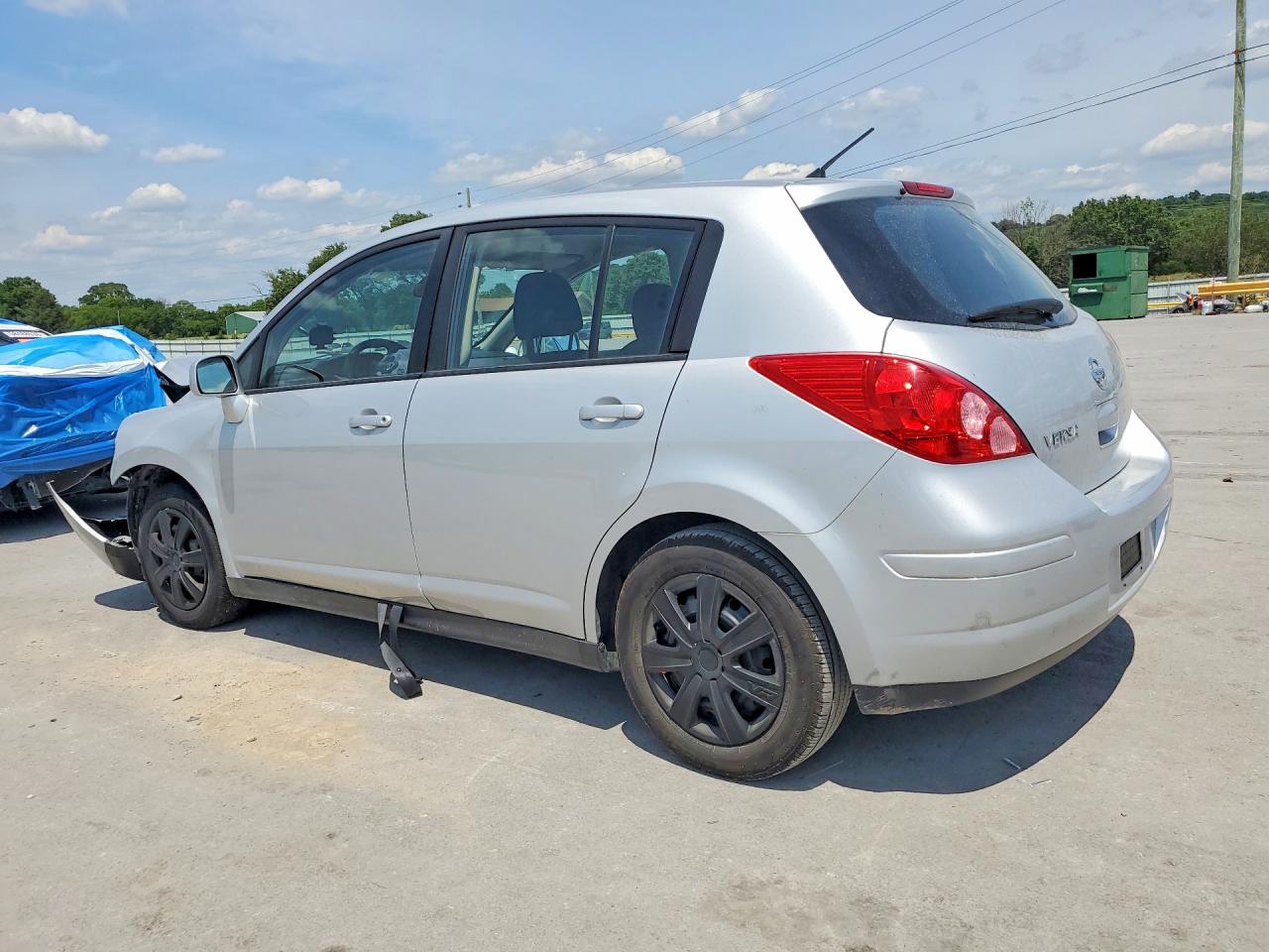 2011 Nissan Versa 1.8 S Silver vin: 3N1BC1CP8BL363492