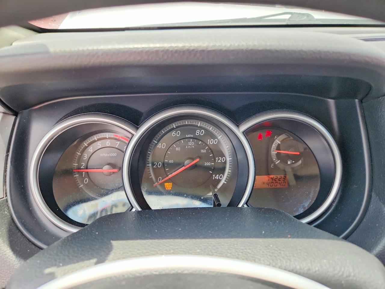 2011 Nissan Versa 1.8 S Silver vin: 3N1BC1CP8BL363492