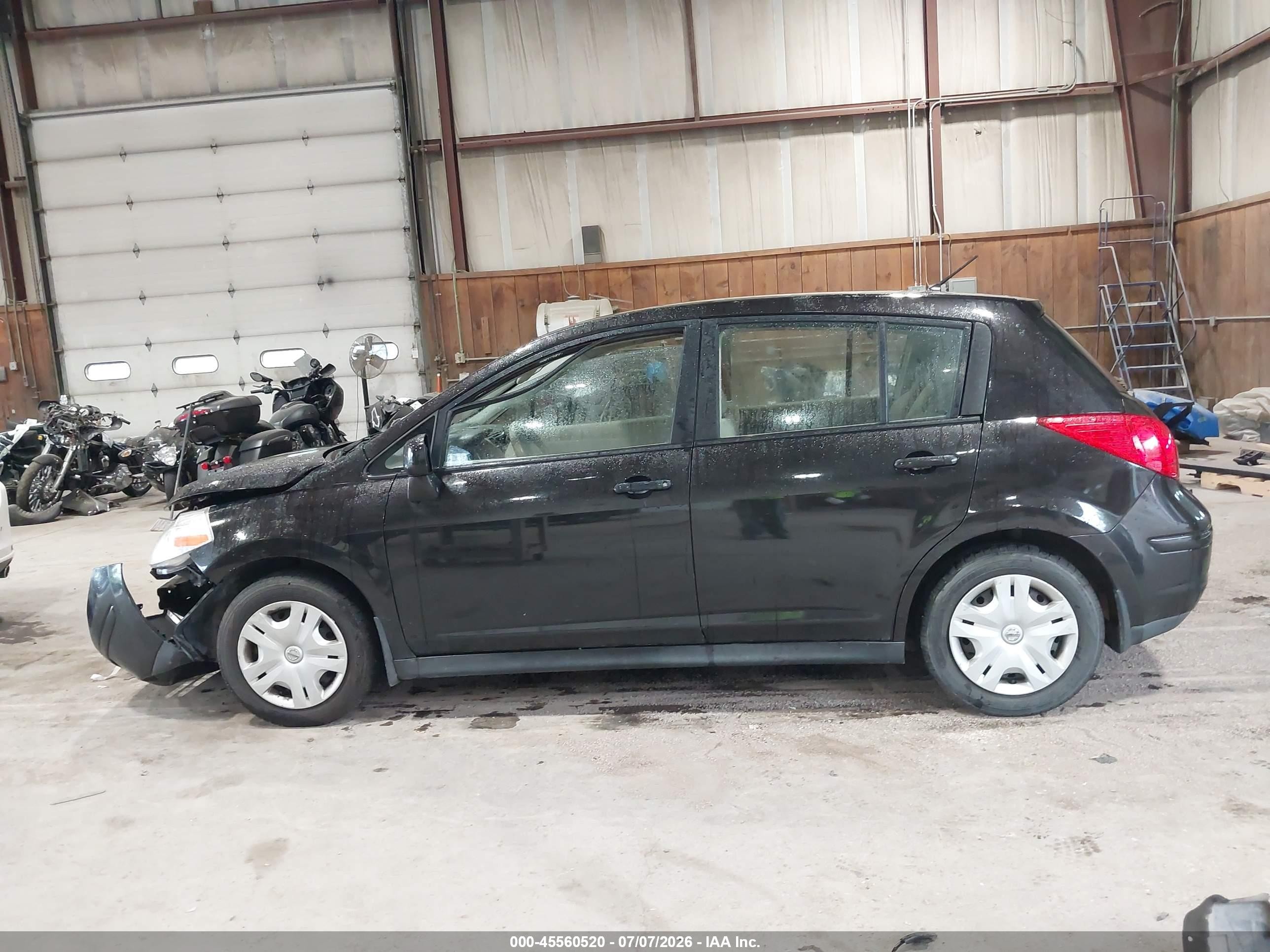 2011 Nissan Versa 1.8s Black vin: 3N1BC1CP8BL392510