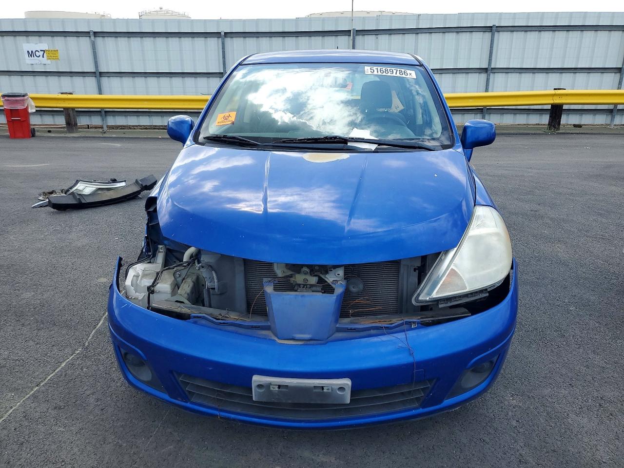 2011 Nissan Versa 1.8 S Blue vin: 3N1BC1CP8BL456948