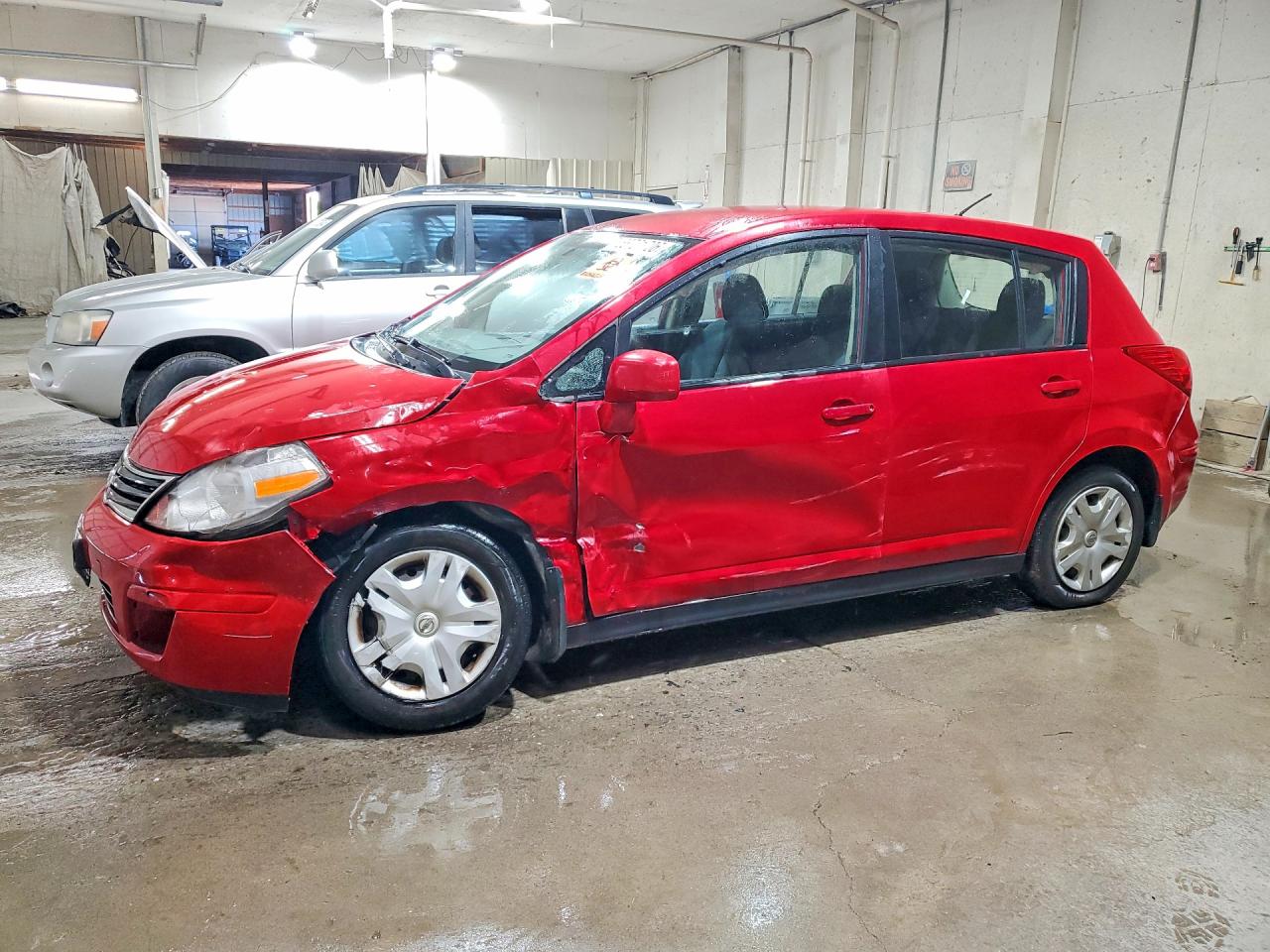 2011 Nissan Versa 1.8 S Red vin: 3N1BC1CP8BL511222