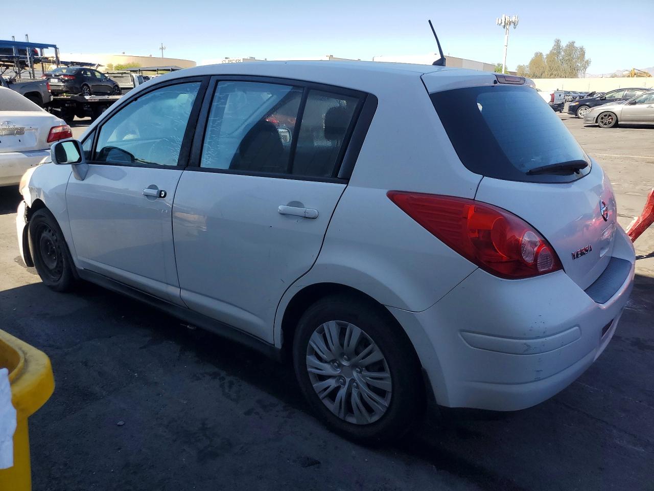 2012 Nissan Versa 1.8 S White vin: 3N1BC1CP8CK213051