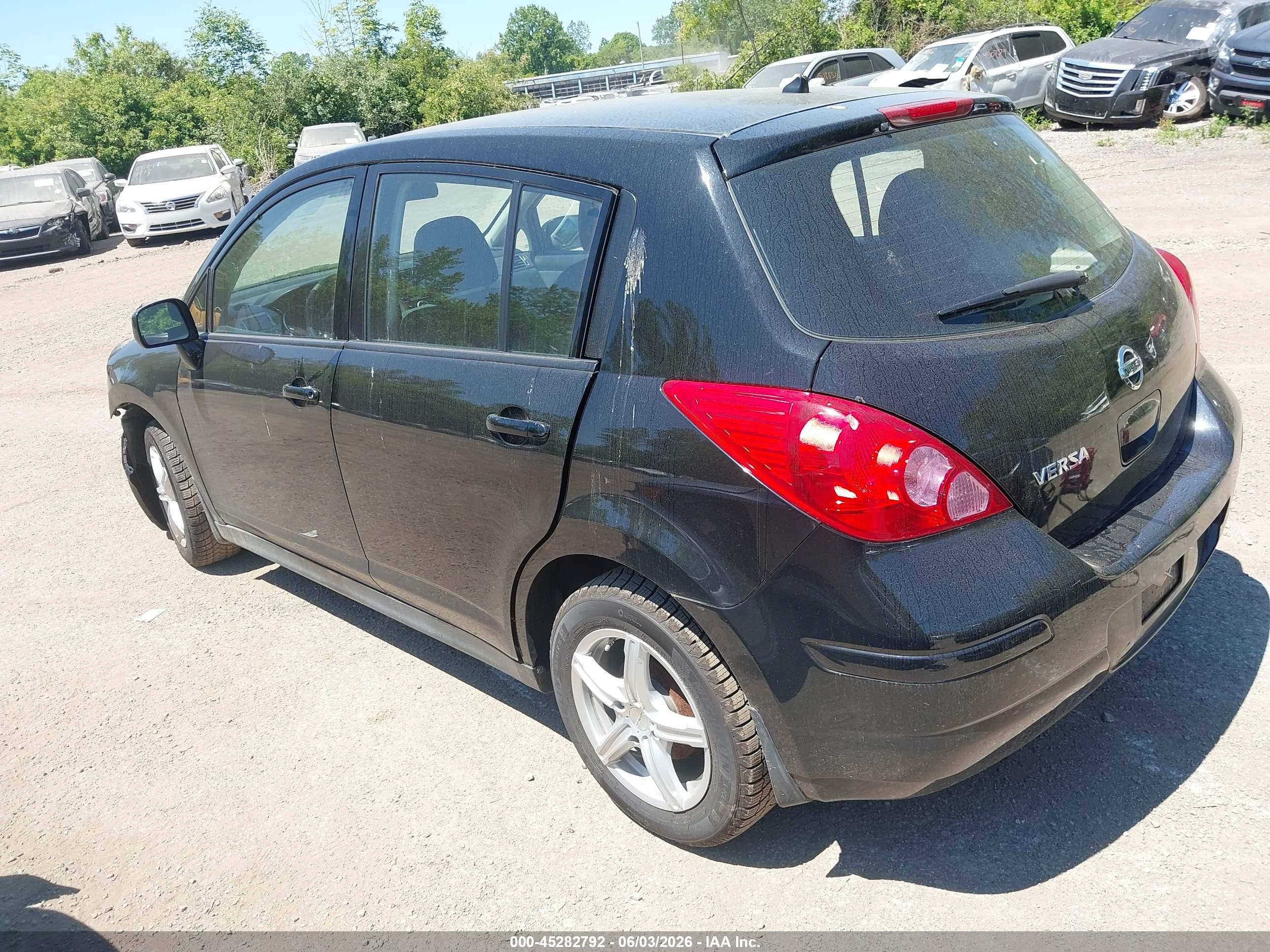 2012 Nissan Versa 1.8 S Черный vin: 3N1BC1CP8CK218265