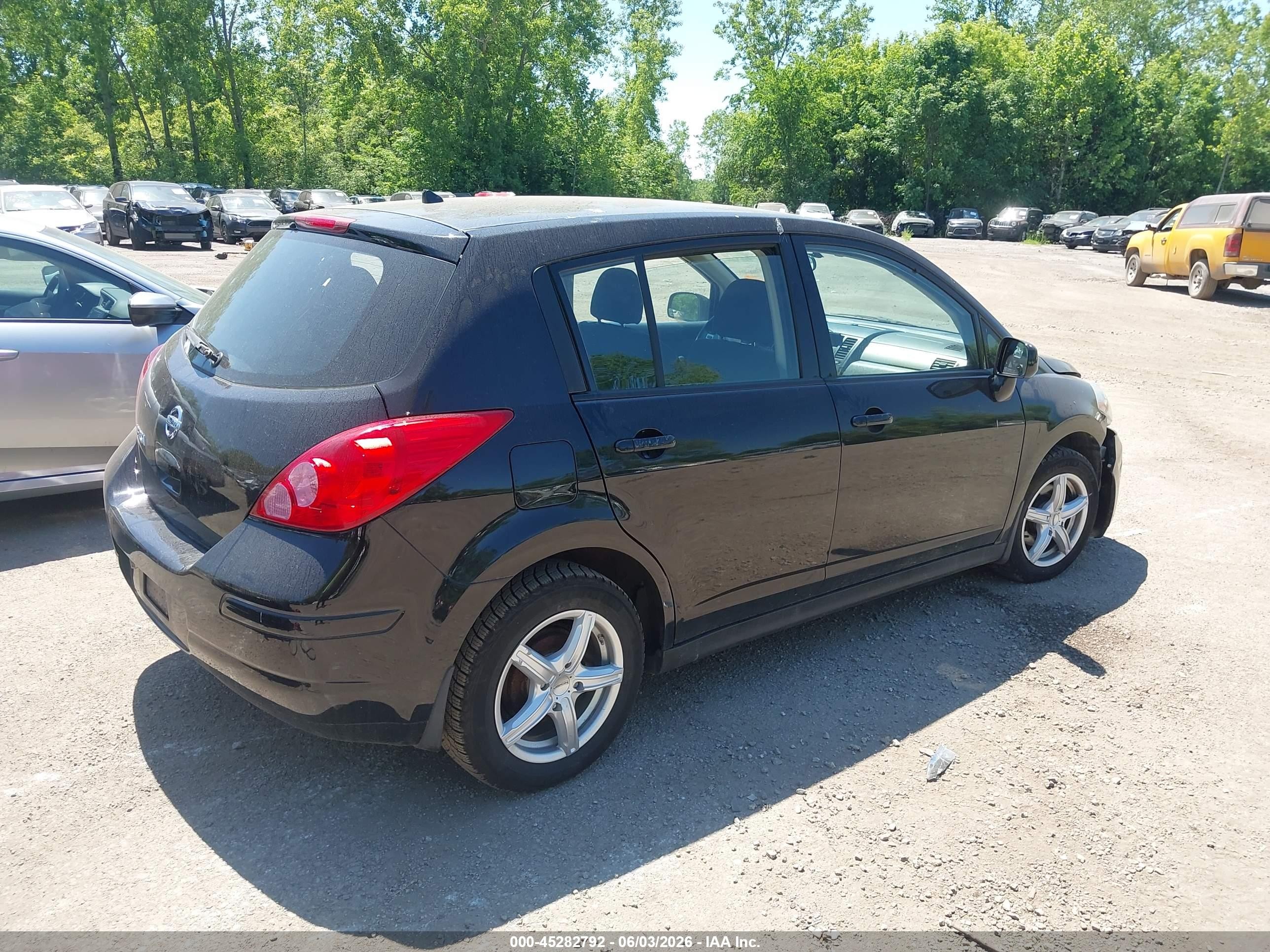 2012 Nissan Versa 1.8 S Черный vin: 3N1BC1CP8CK218265