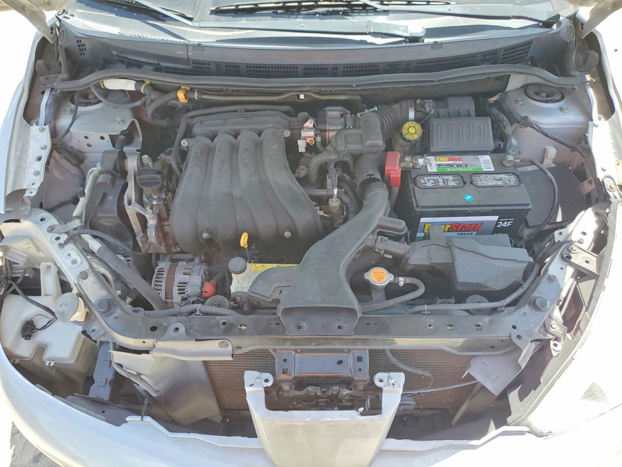 2012 Nissan Versa 1.8 S Silver vin: 3N1BC1CP8CK249354