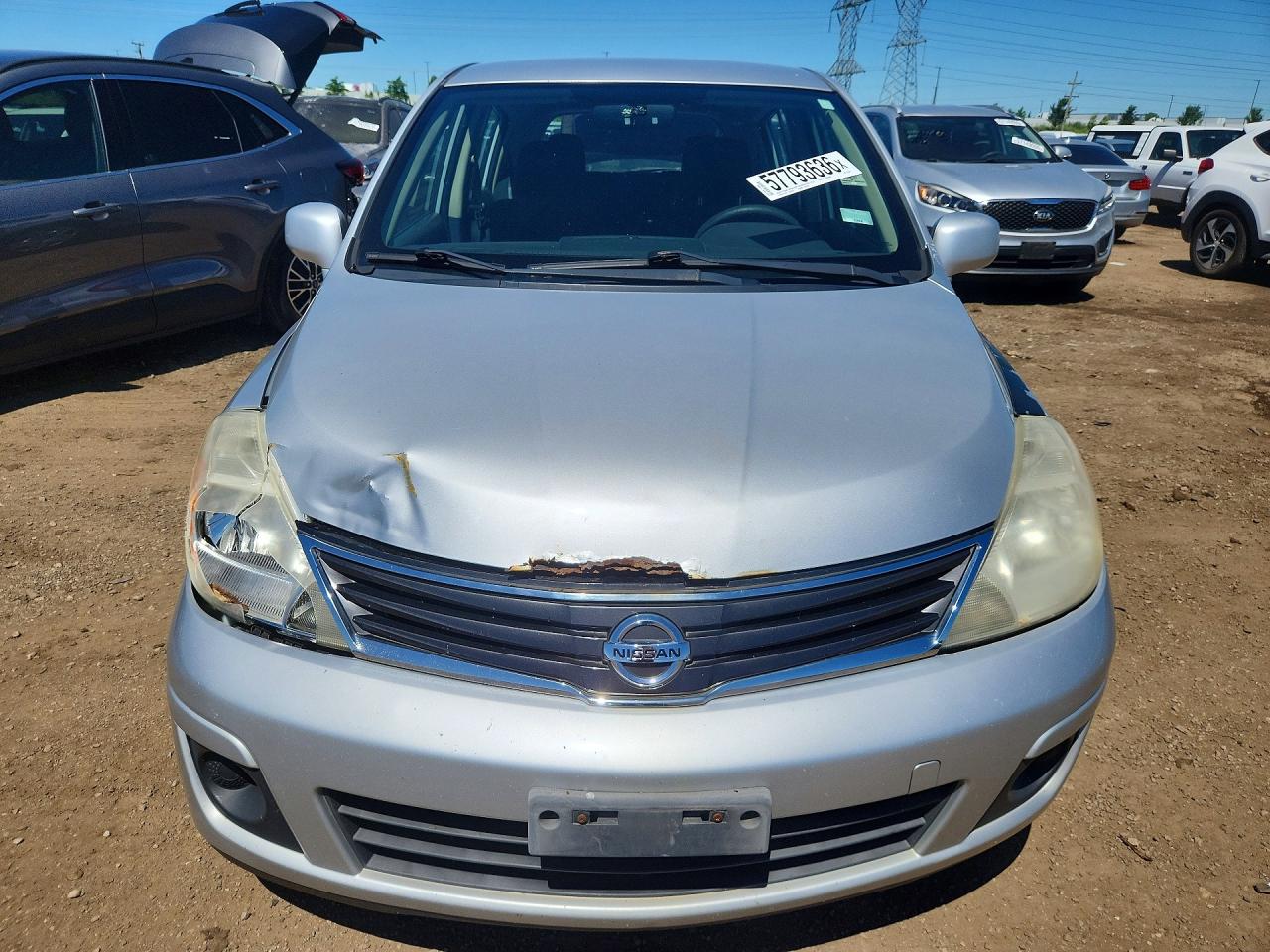 2012 Nissan Versa 1.8 S Silver vin: 3N1BC1CP8CK251489
