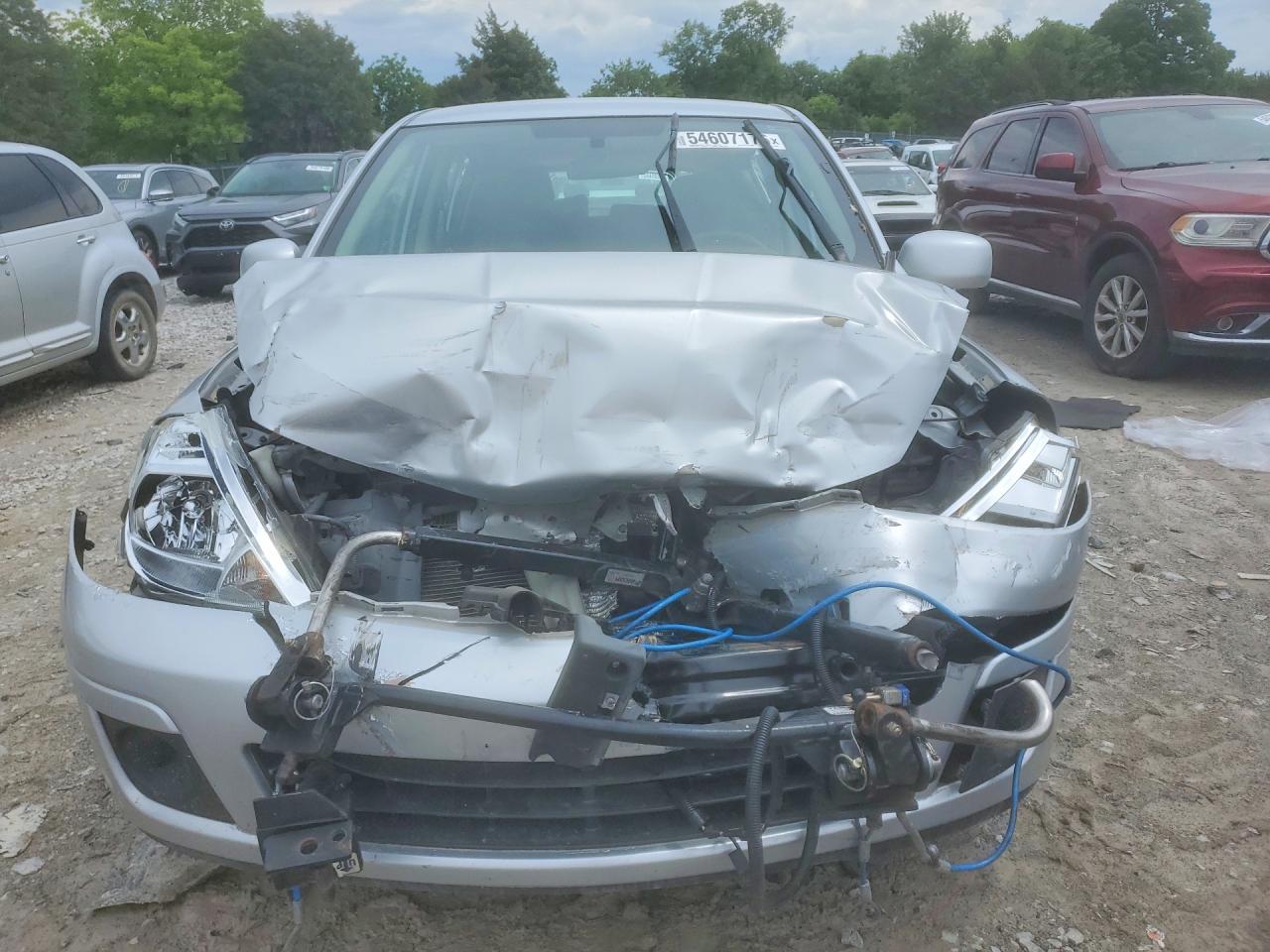 2012 Nissan Versa 1.8 S Silver vin: 3N1BC1CP8CK267661