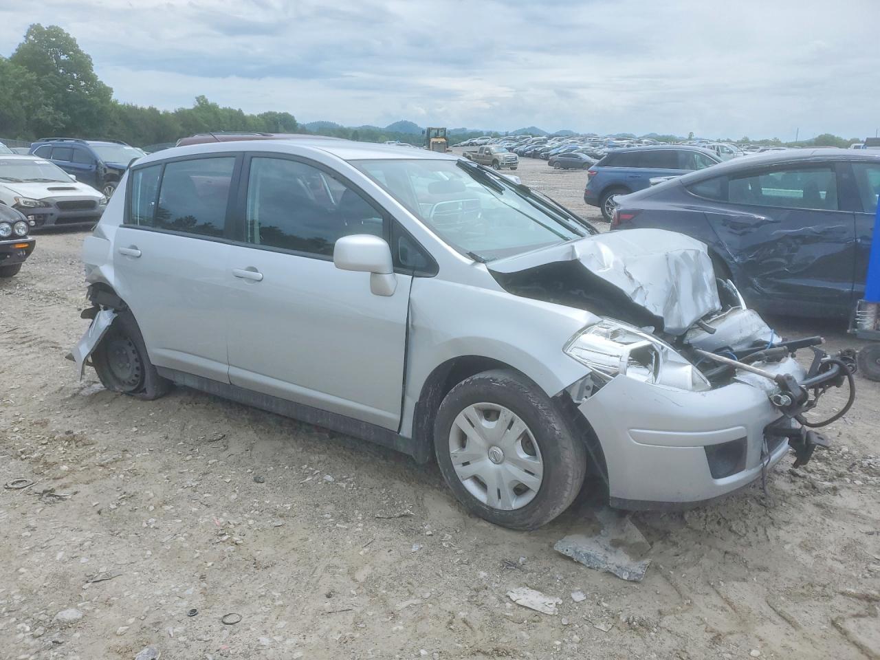 2012 Nissan Versa 1.8 S Silver vin: 3N1BC1CP8CK267661