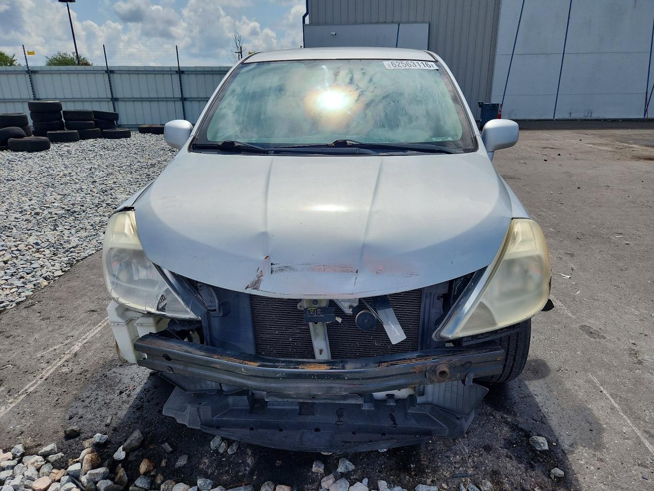 2012 Nissan Versa 1.8 S Silver vin: 3N1BC1CP8CK809194