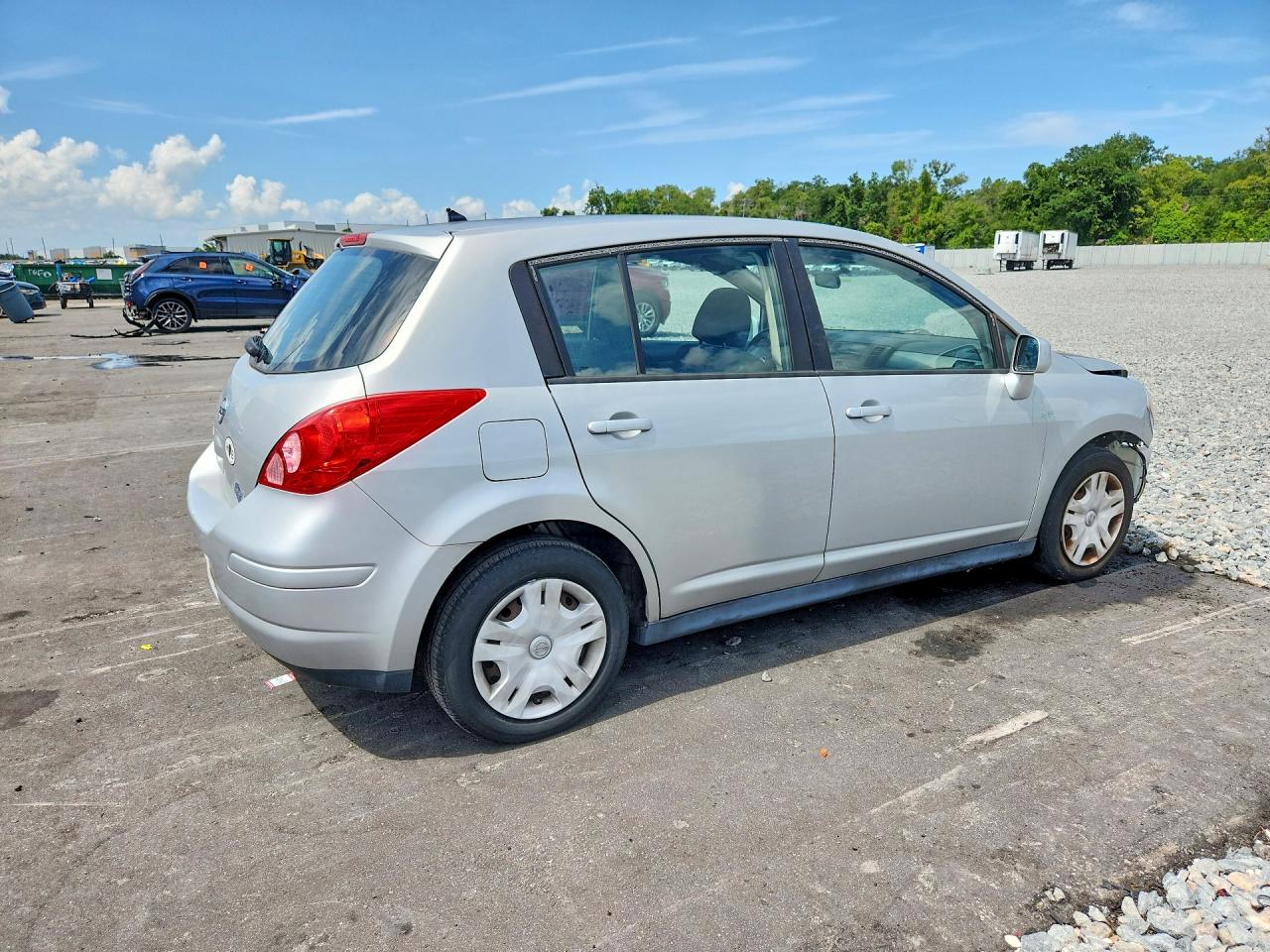 2012 Nissan Versa 1.8 S Silver vin: 3N1BC1CP8CK809194